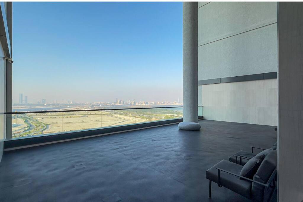 2BR Luxury Stay with Starry Ceiling