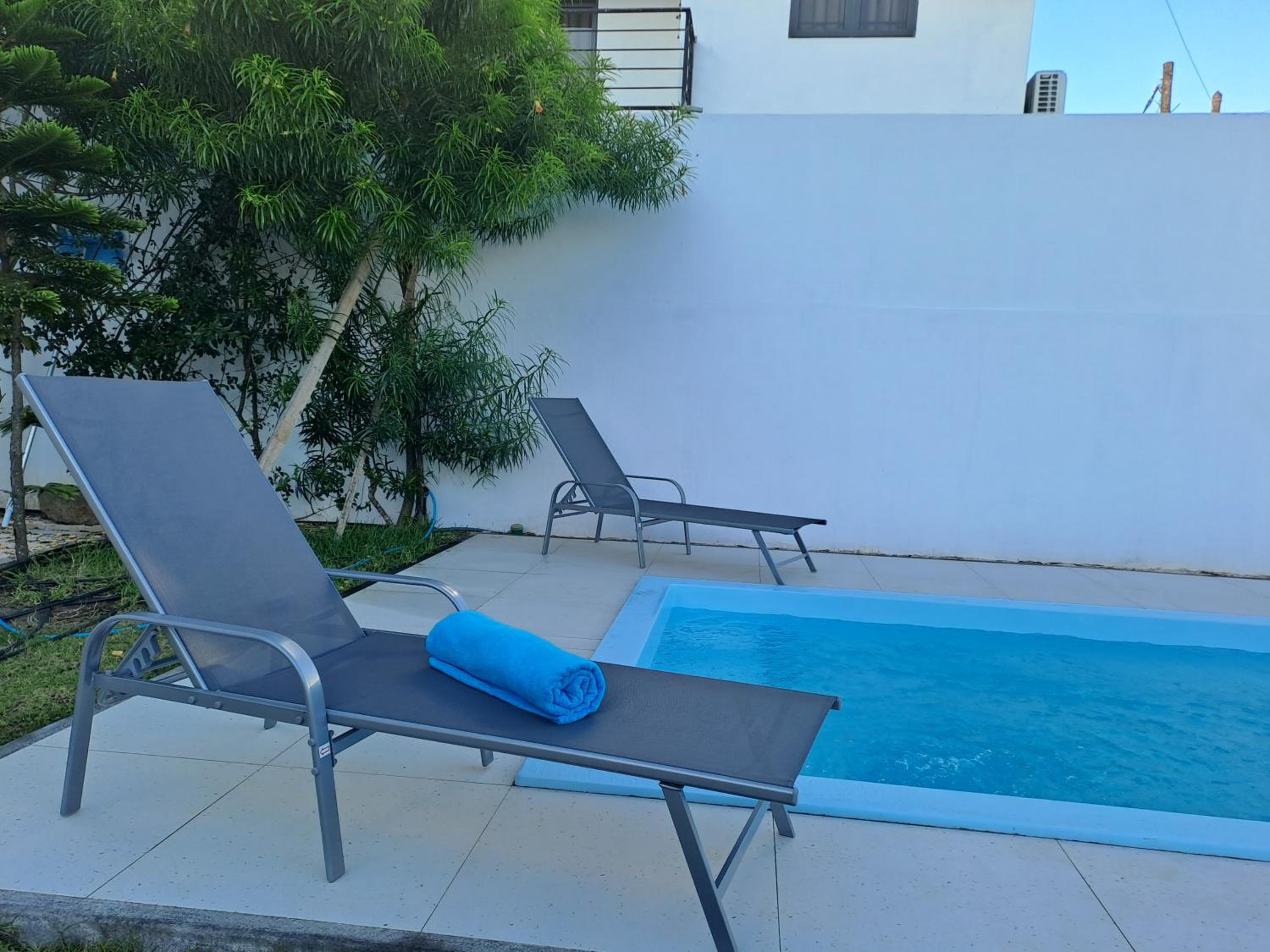 Maison Mont Choisy - One or Two Bedrooms Apartment photo 3