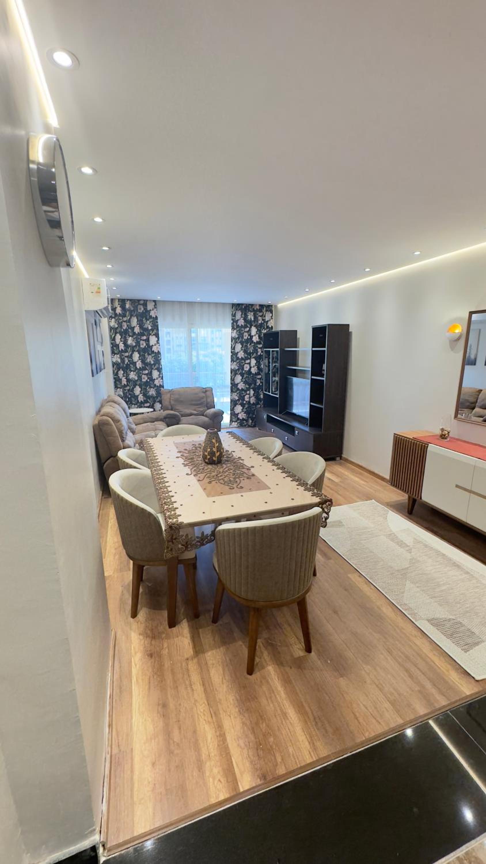 Luxury hotel apartment