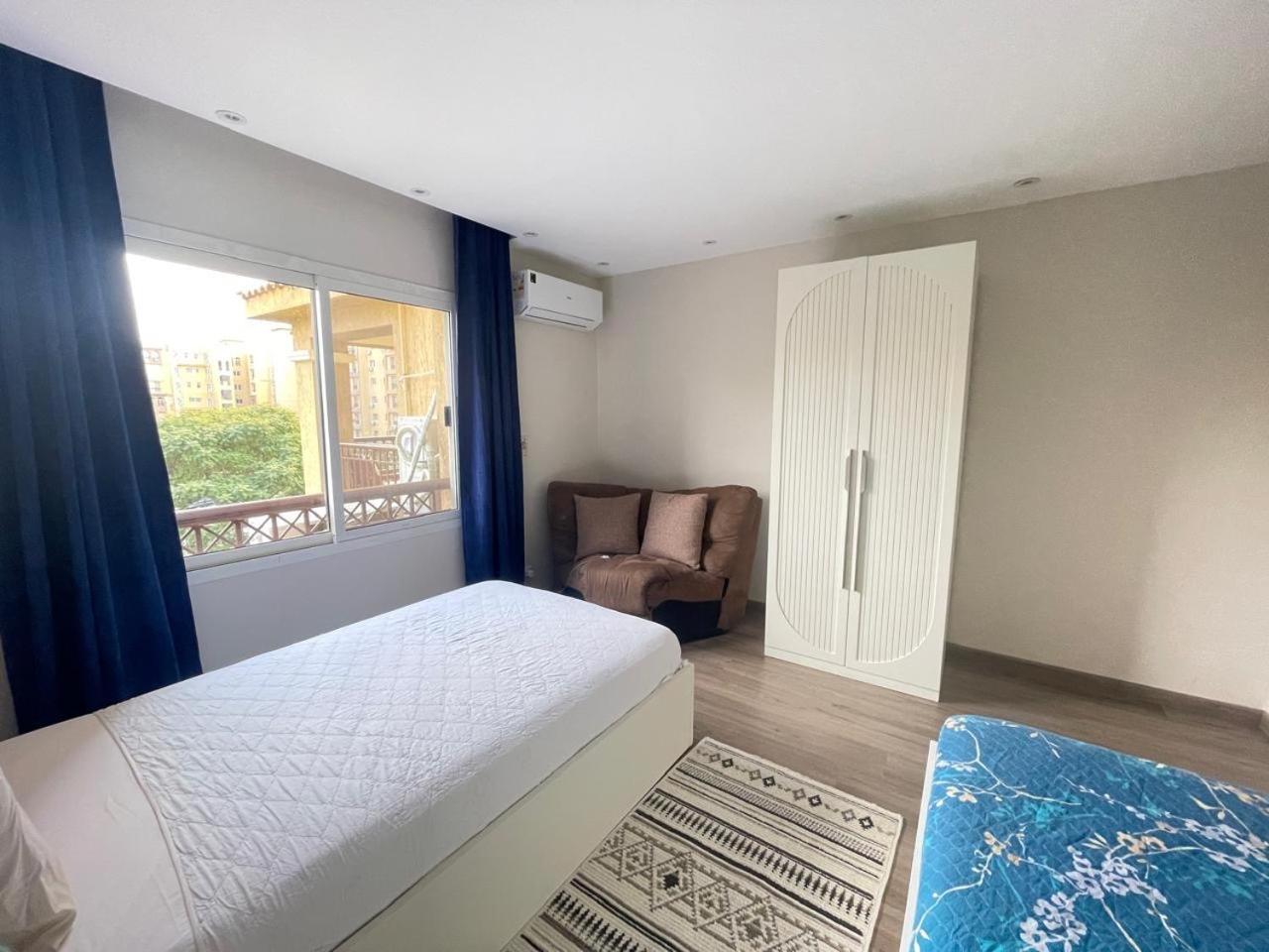 Luxury hotel apartment
