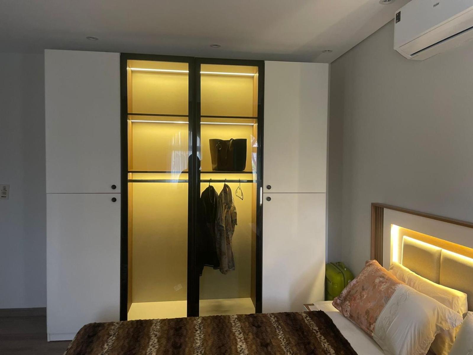 Luxury hotel apartment