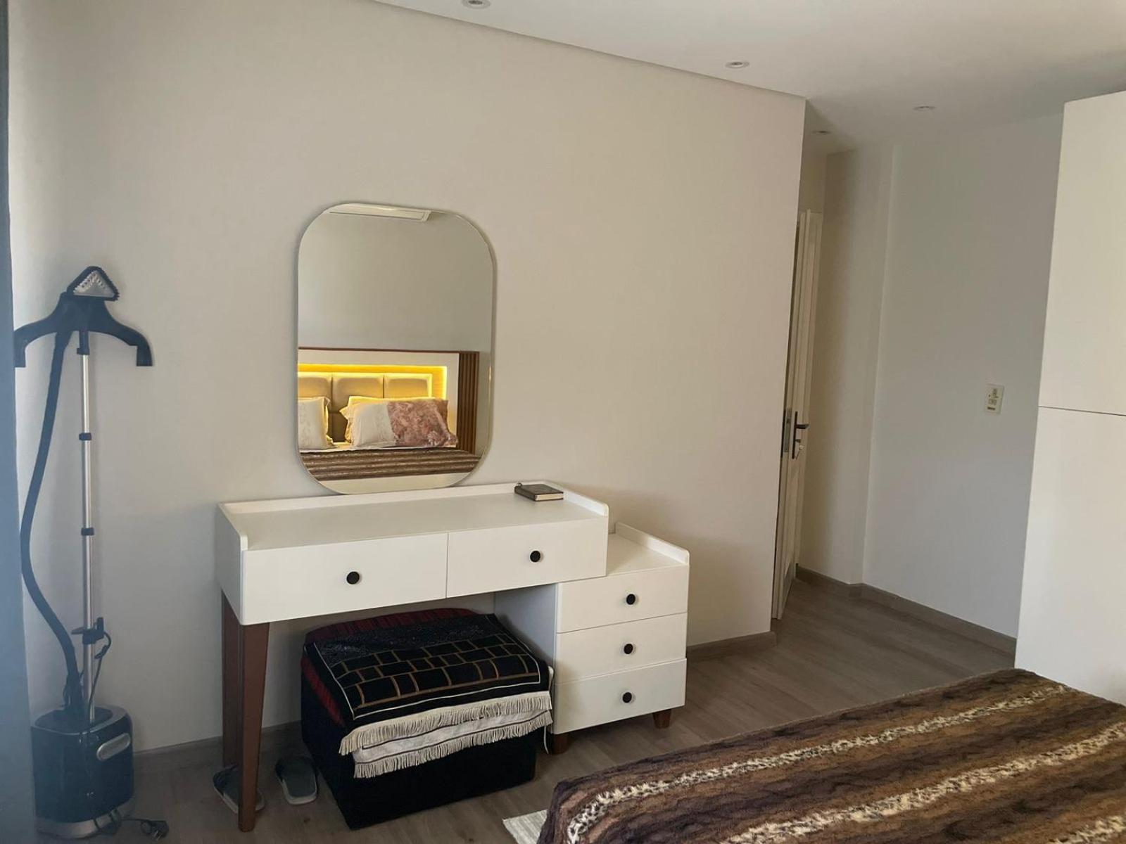Luxury hotel apartment