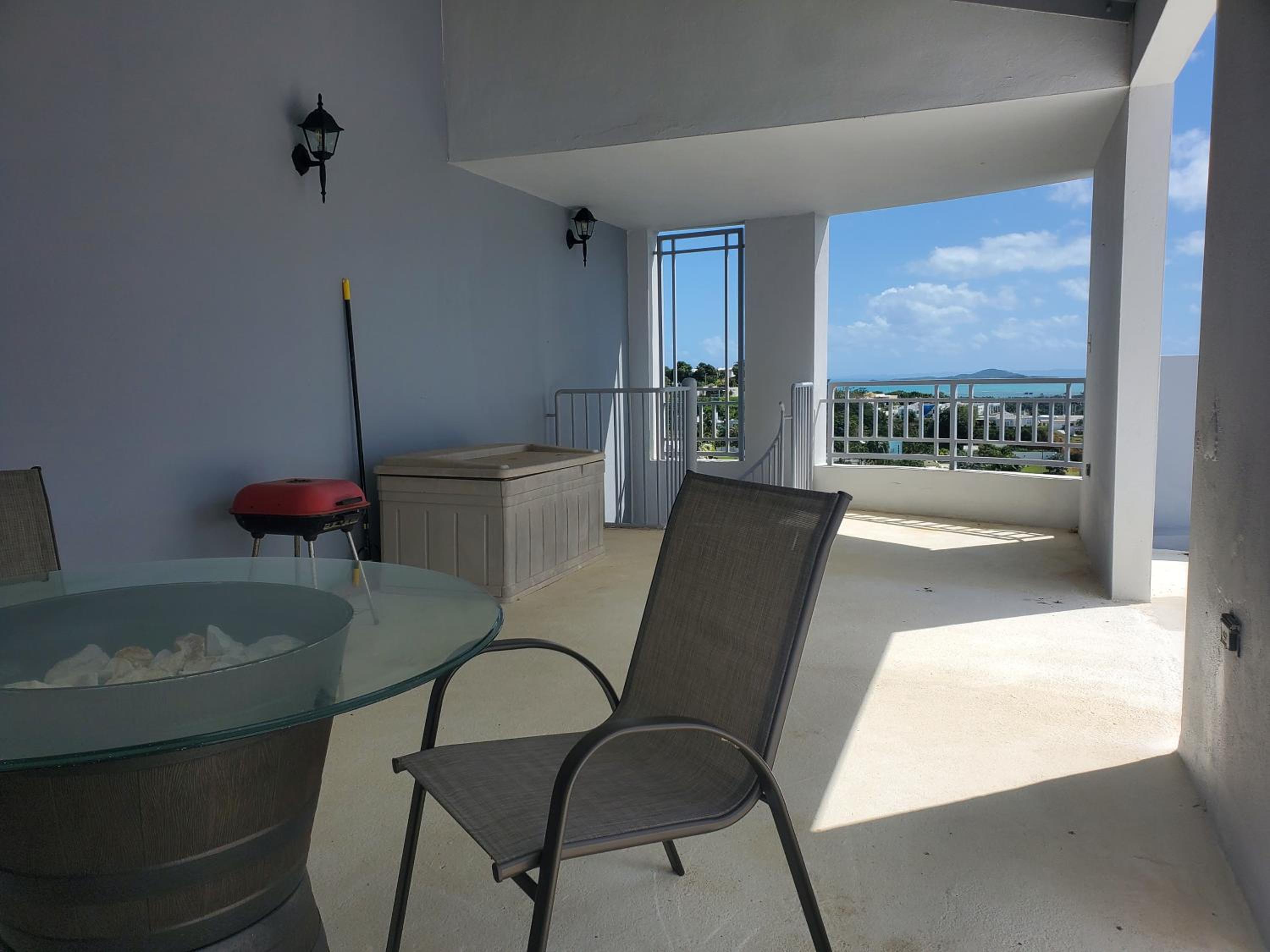Tropical Caribbean Penthouse
