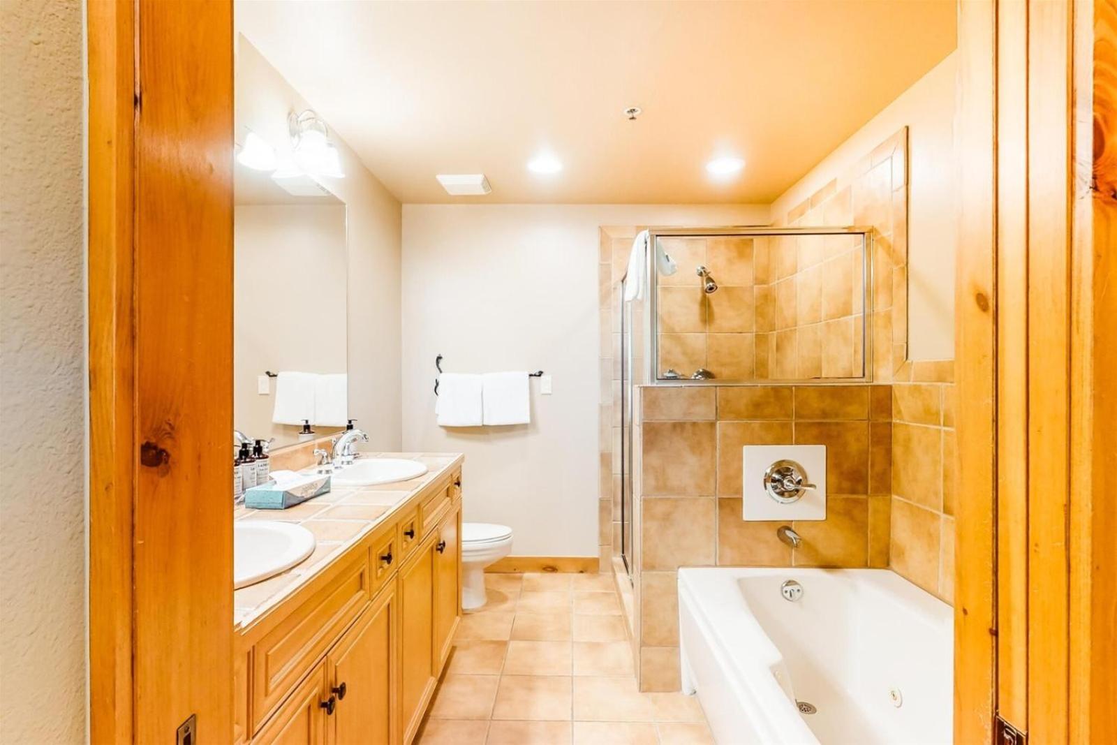 2 Bedroom Ski-In, Ski-Out Condo At The Timbers view 5
