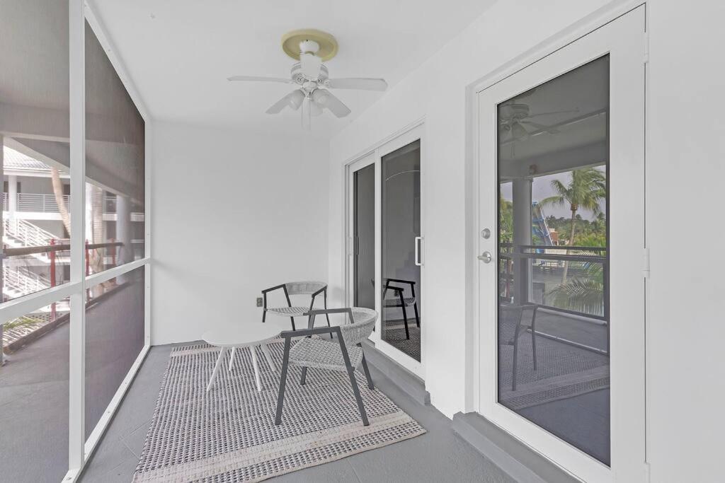 Coastal waterfront apartment!
