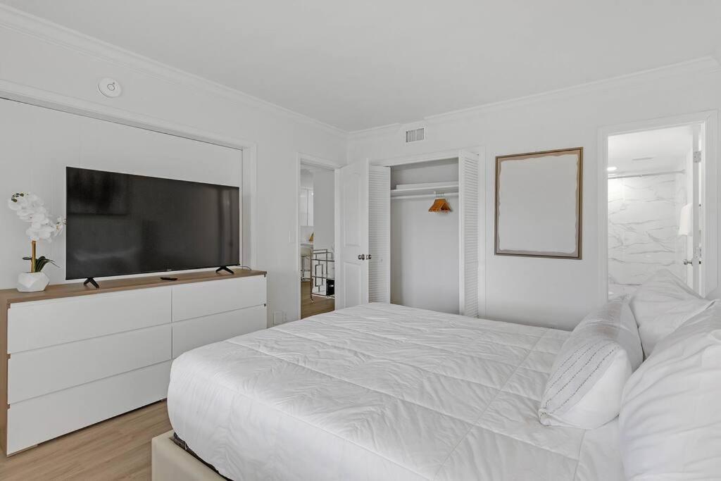Coastal waterfront apartment!