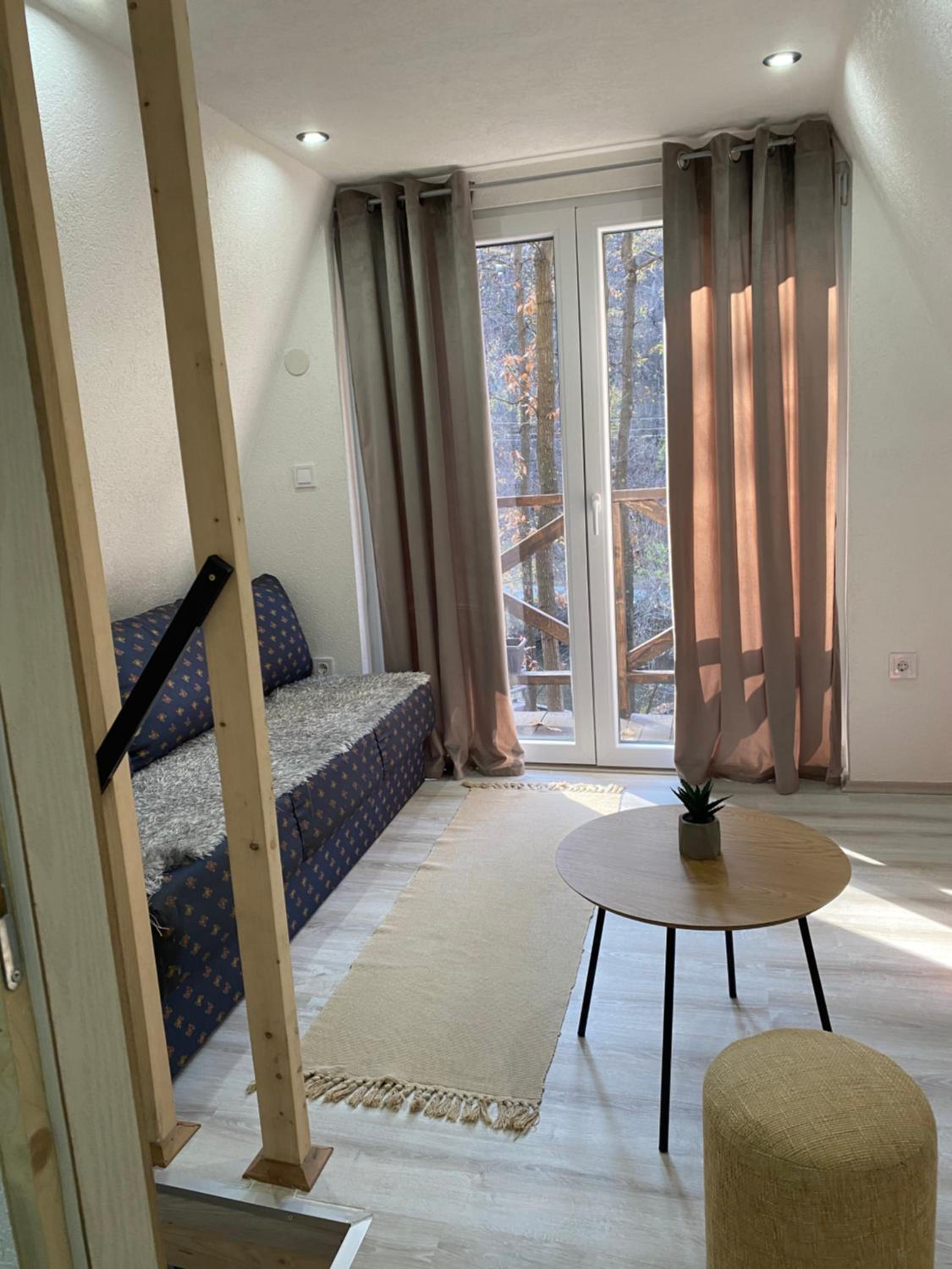 Planinska vila KTM Lisine view 5