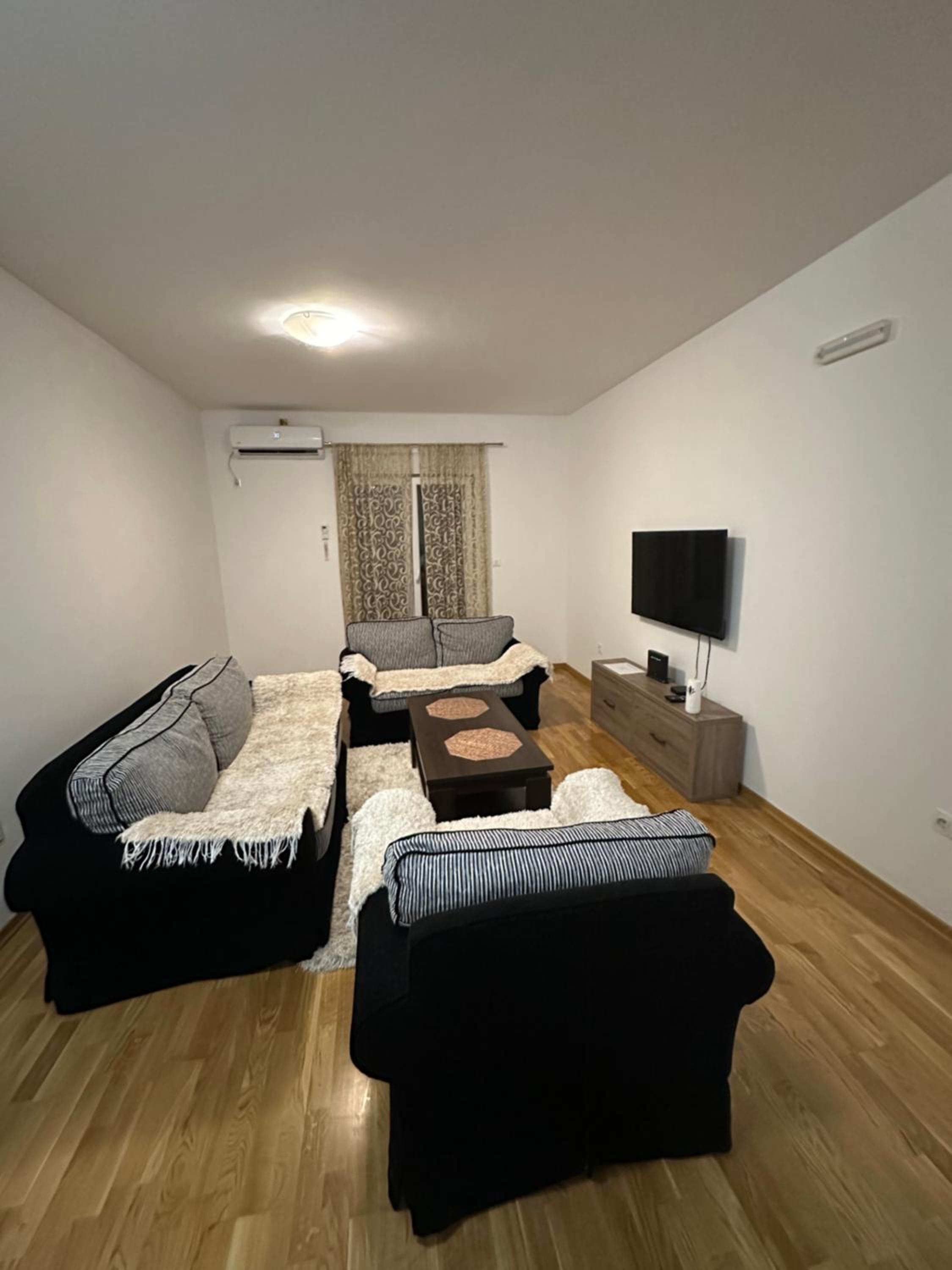 Viktor Apartman