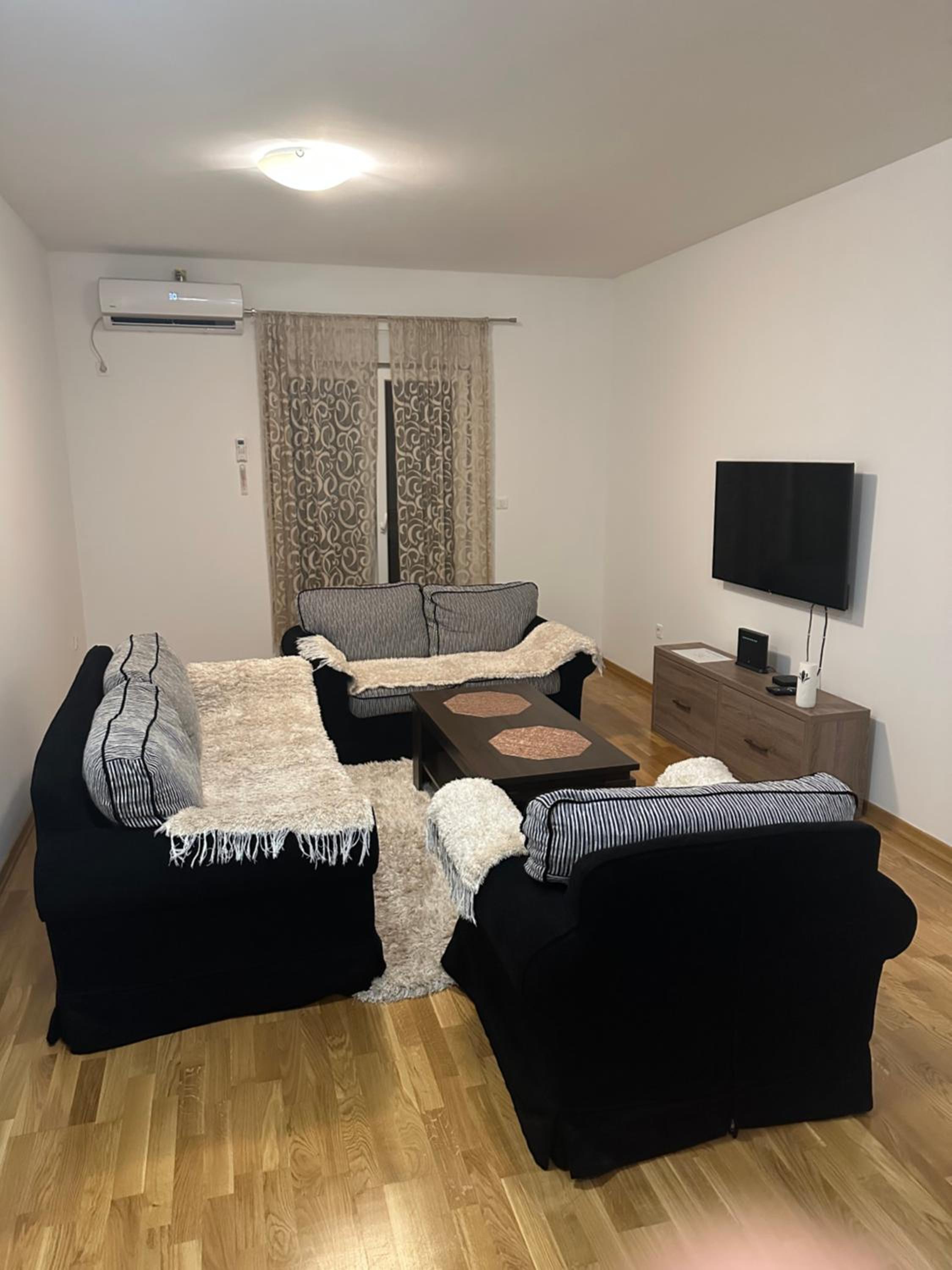Viktor Apartman