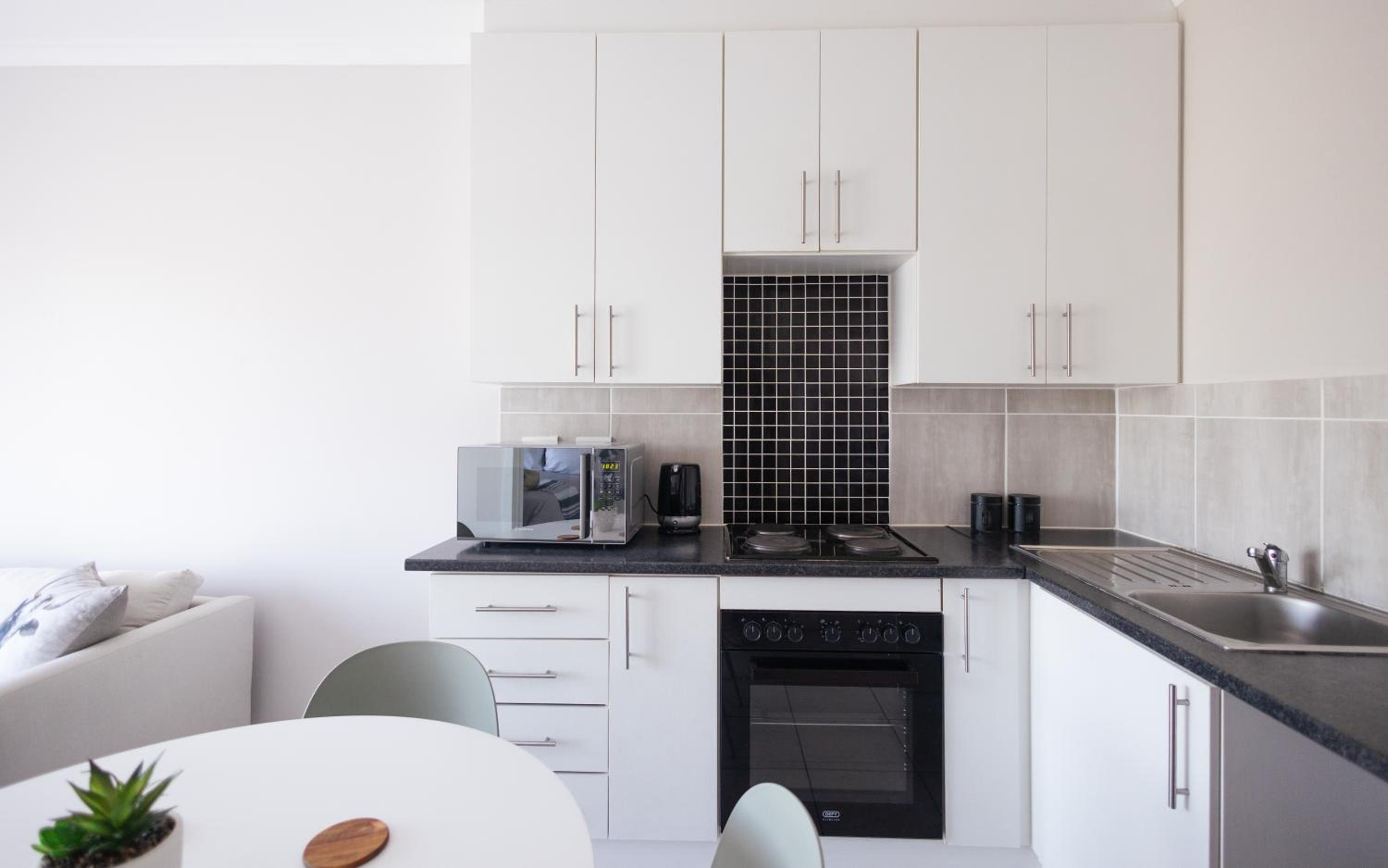 Walmer Sleek Home Away from Home