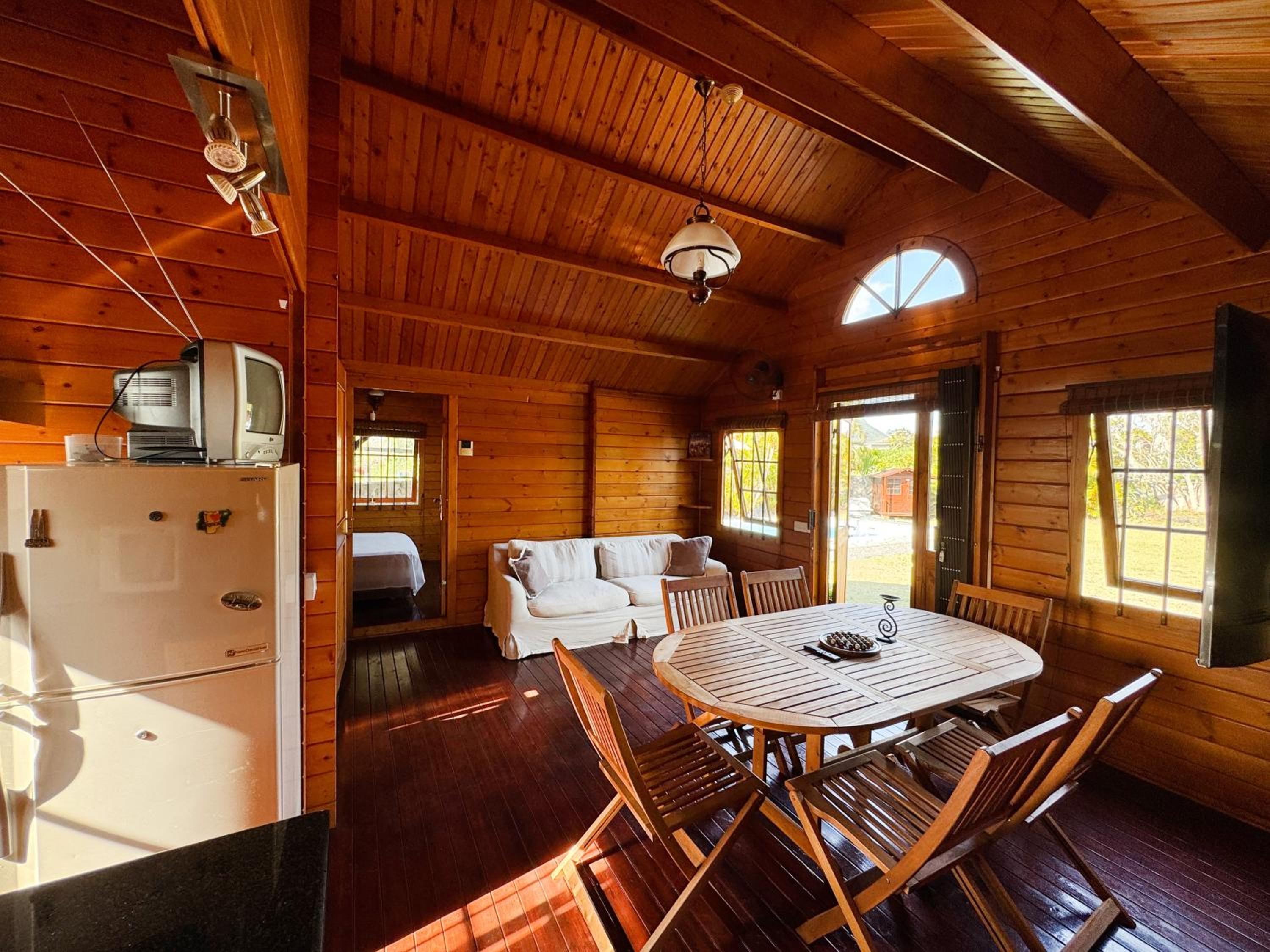 Private Chalet with pool