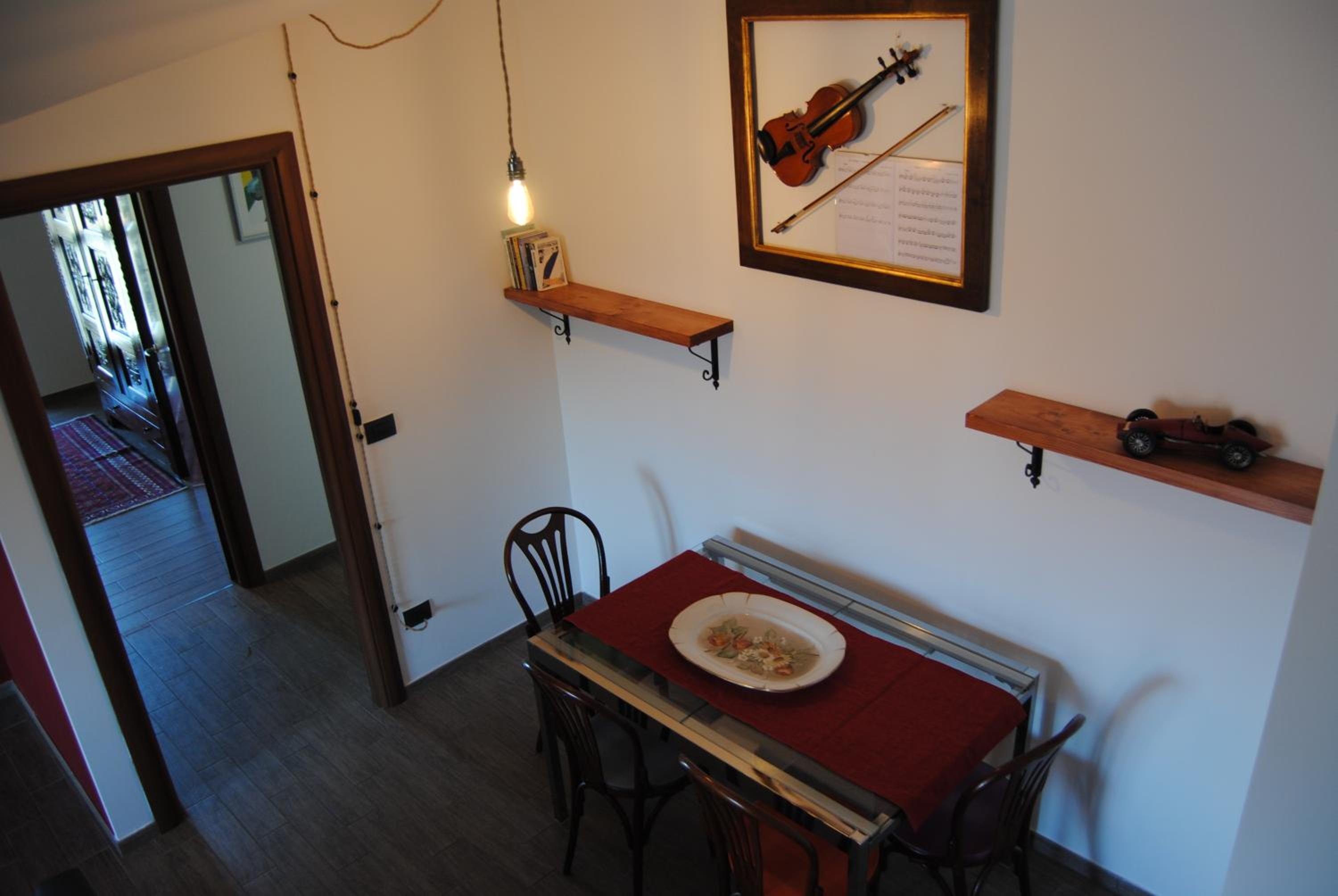 Vintage Apartment