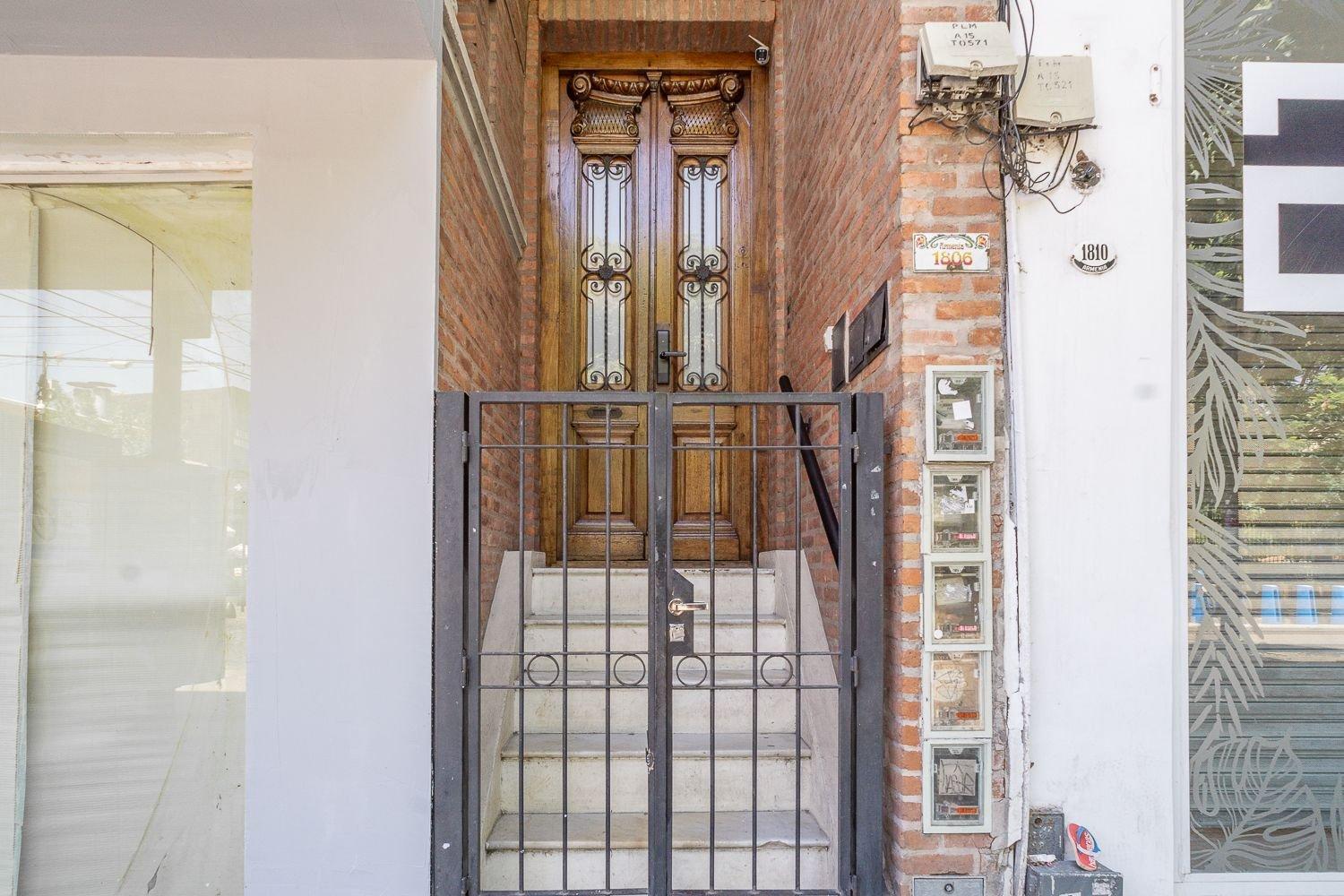 Ideal Families Private Terrace, BBQ & Jacuzzi!