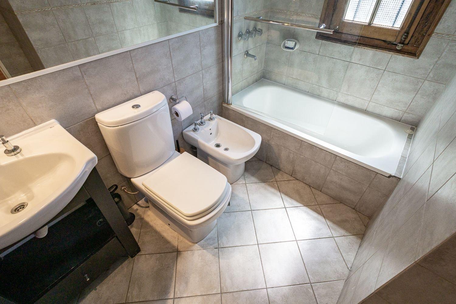 Ideal Families Private Terrace, BBQ & Jacuzzi!