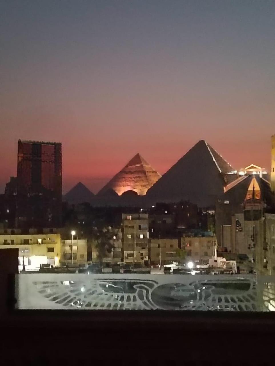 Rihana pyramids hotel