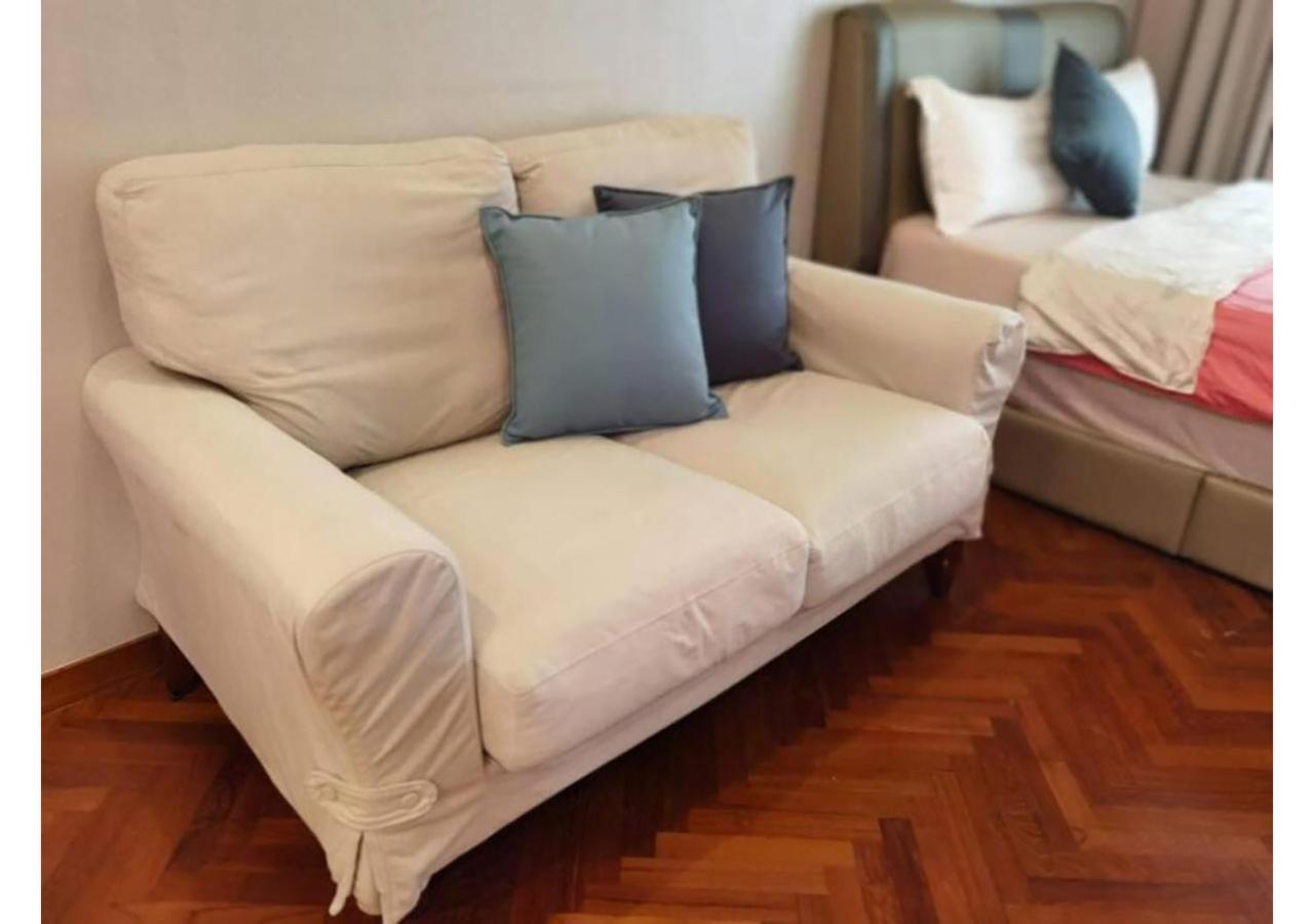WOW Strait Quay Luxury Suite Room photo 2