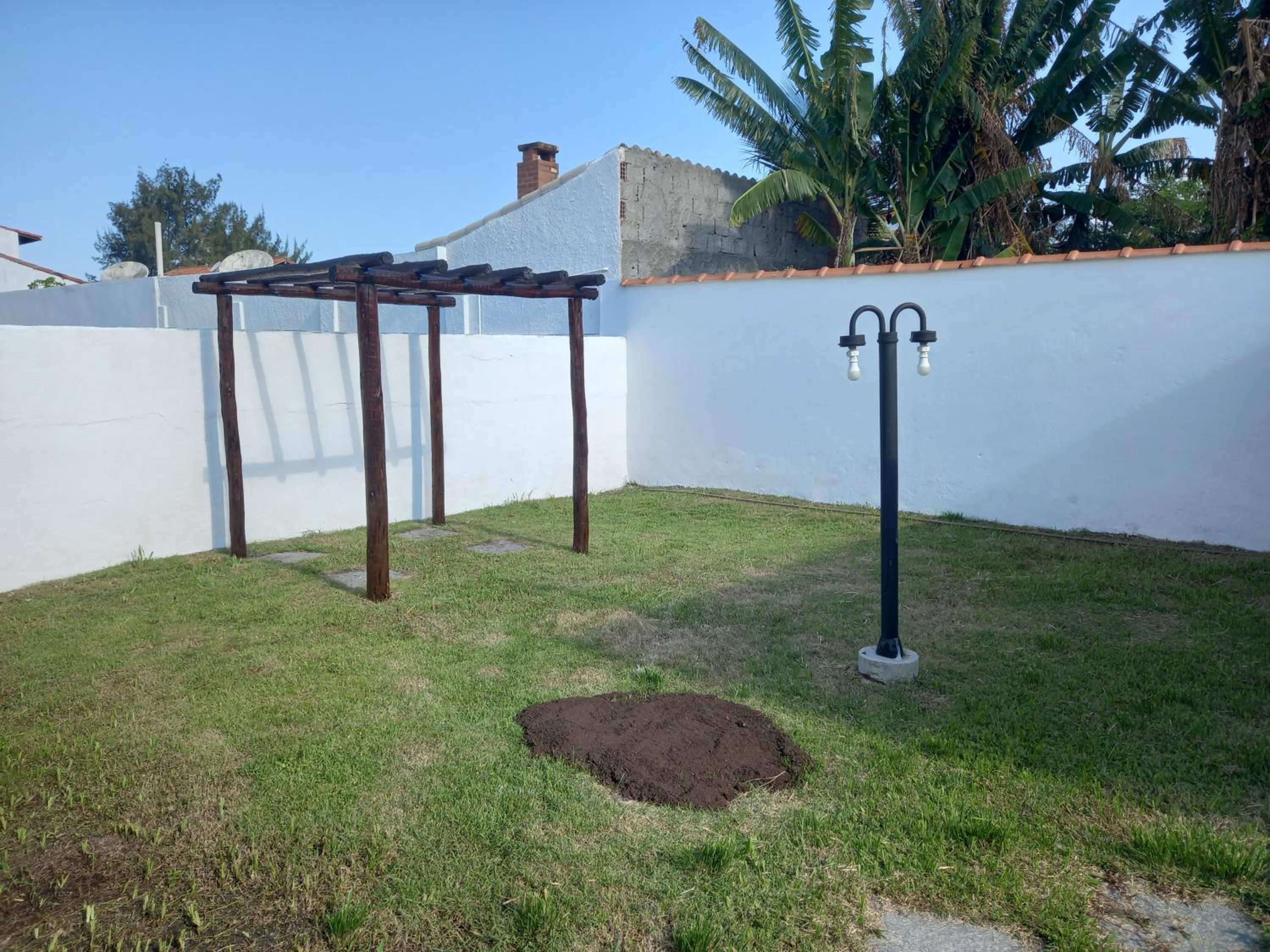 CASA EM PRAIA SECA