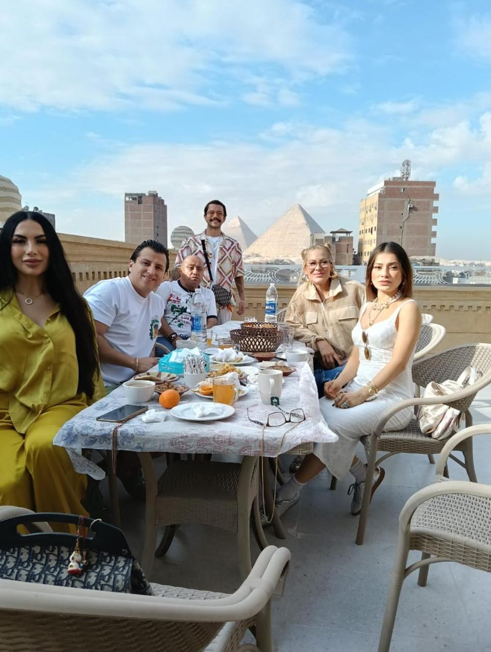 Rihana pyramids hotel