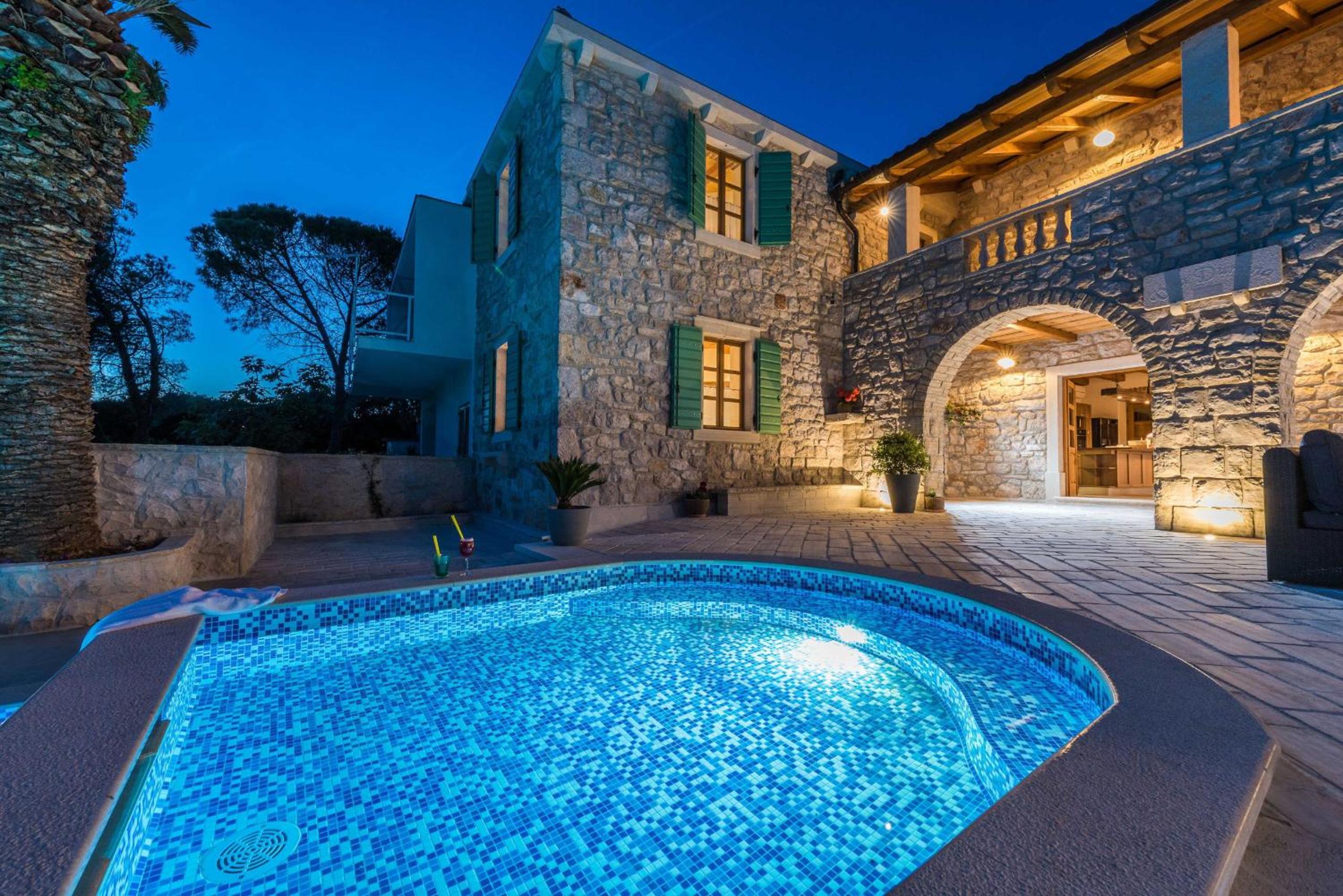 MY DALMATIA - Authentic villa Dumina with private heated pool and sauna view 4