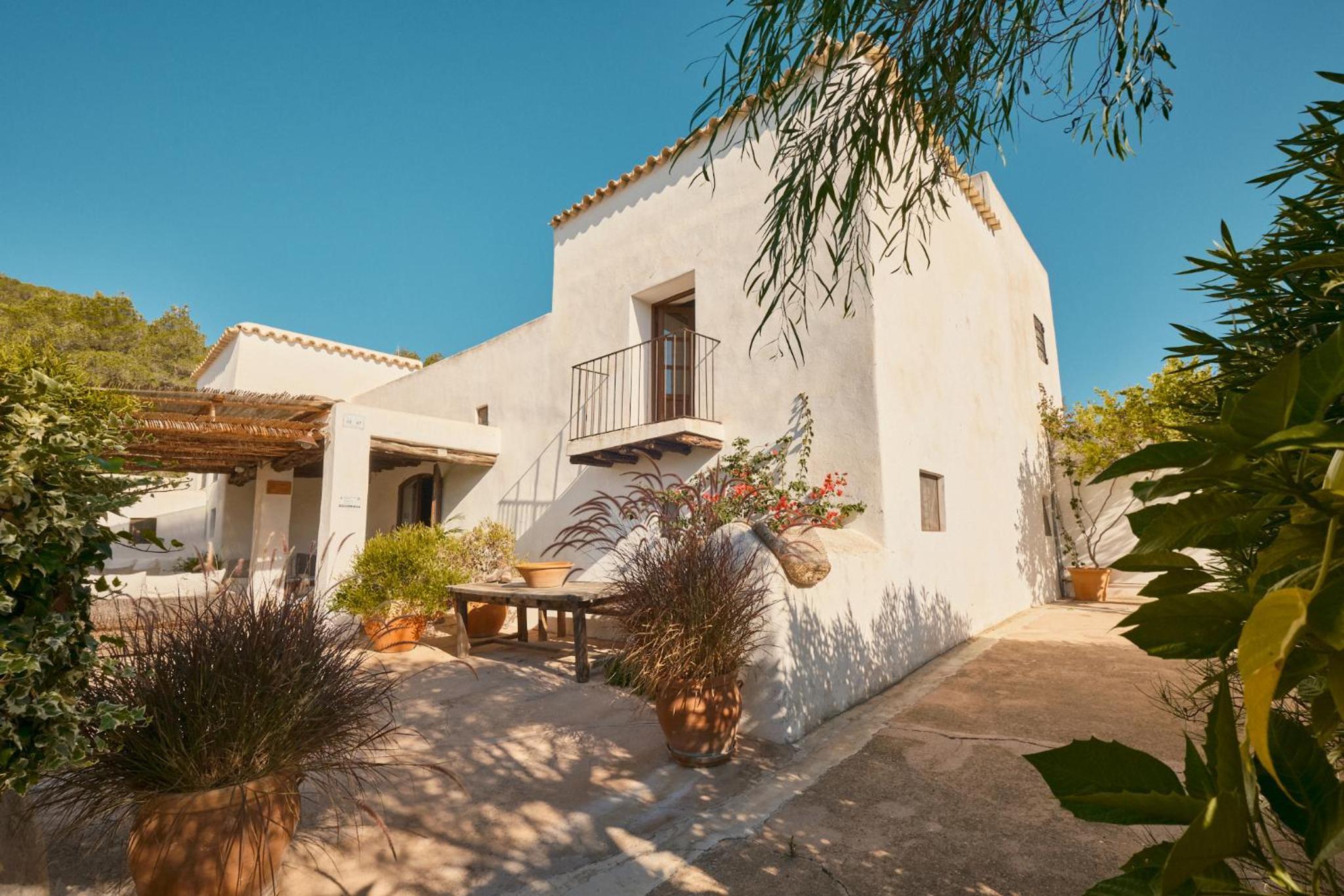 The Guardian House