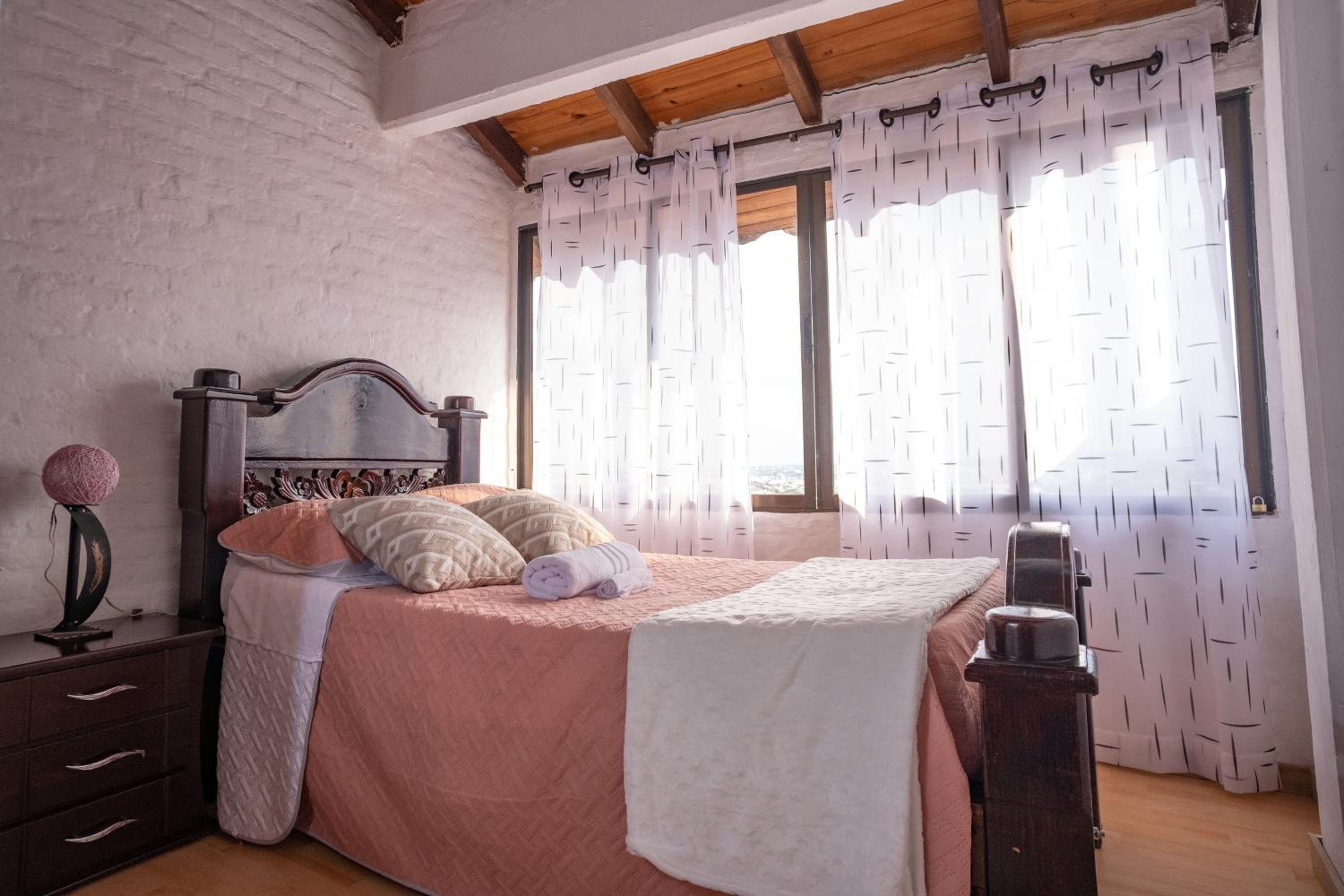 Casa colonial - San Antonio Cali