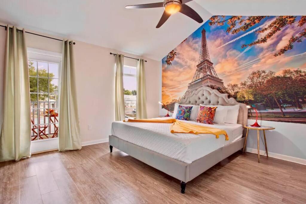 Family Fun Beach House, Sleeps 8, Pool view 3