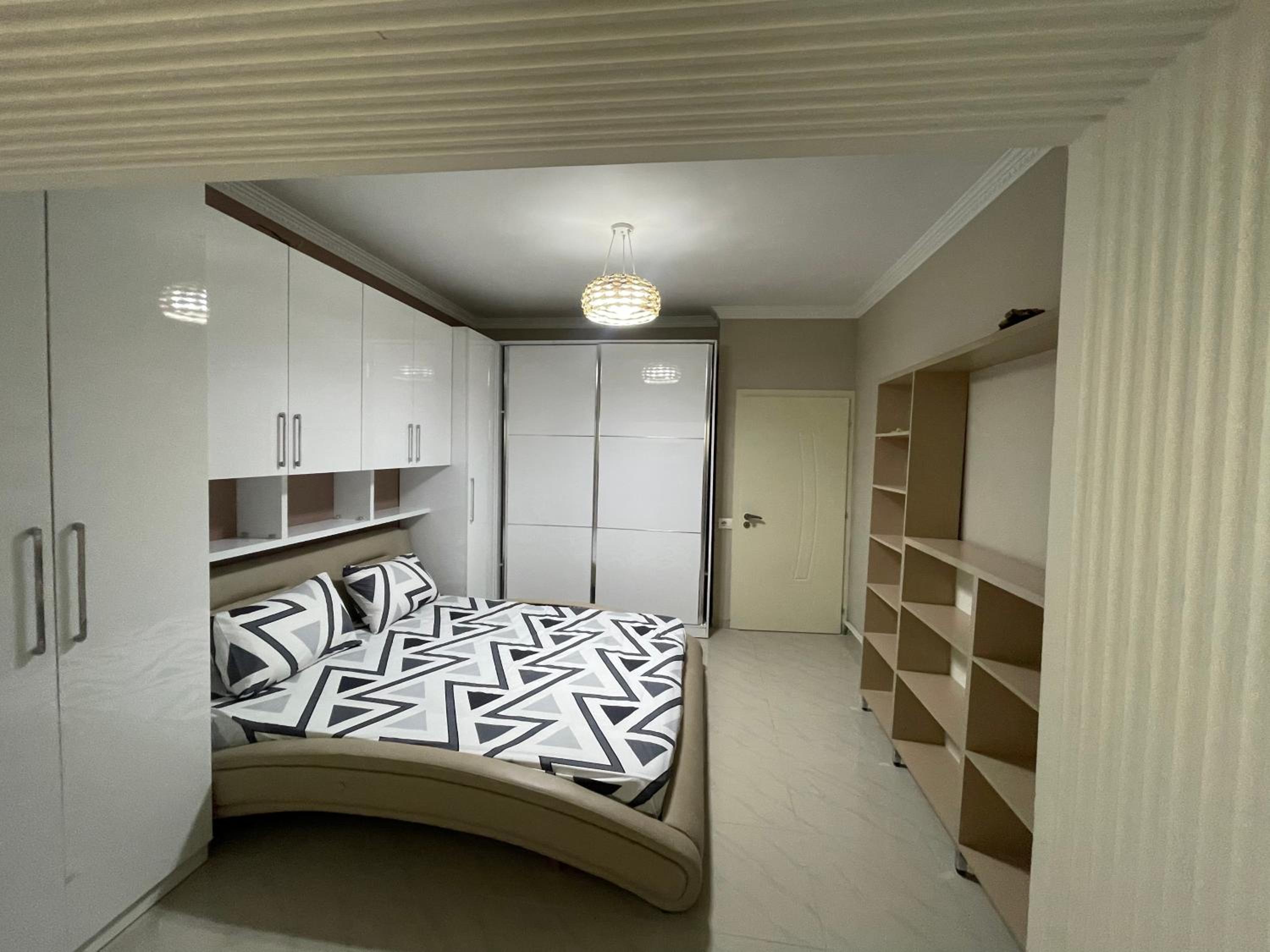 Radiant Haven, Tirana