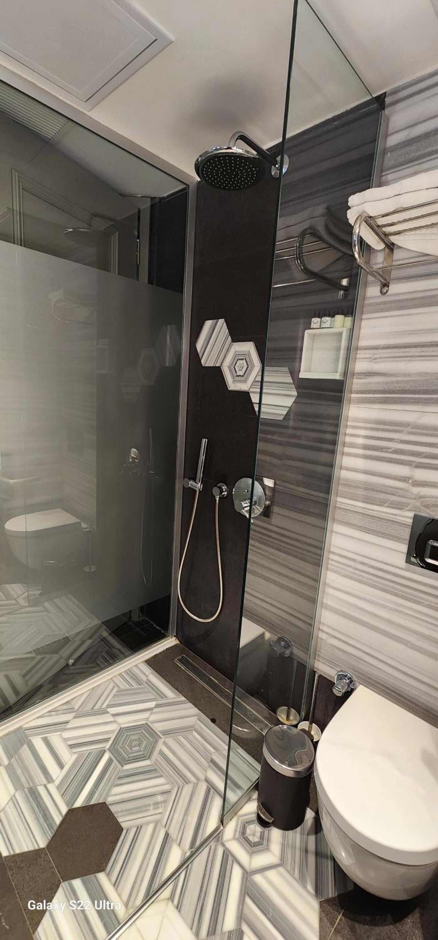 Aleksandr Pera Otel - Image 90