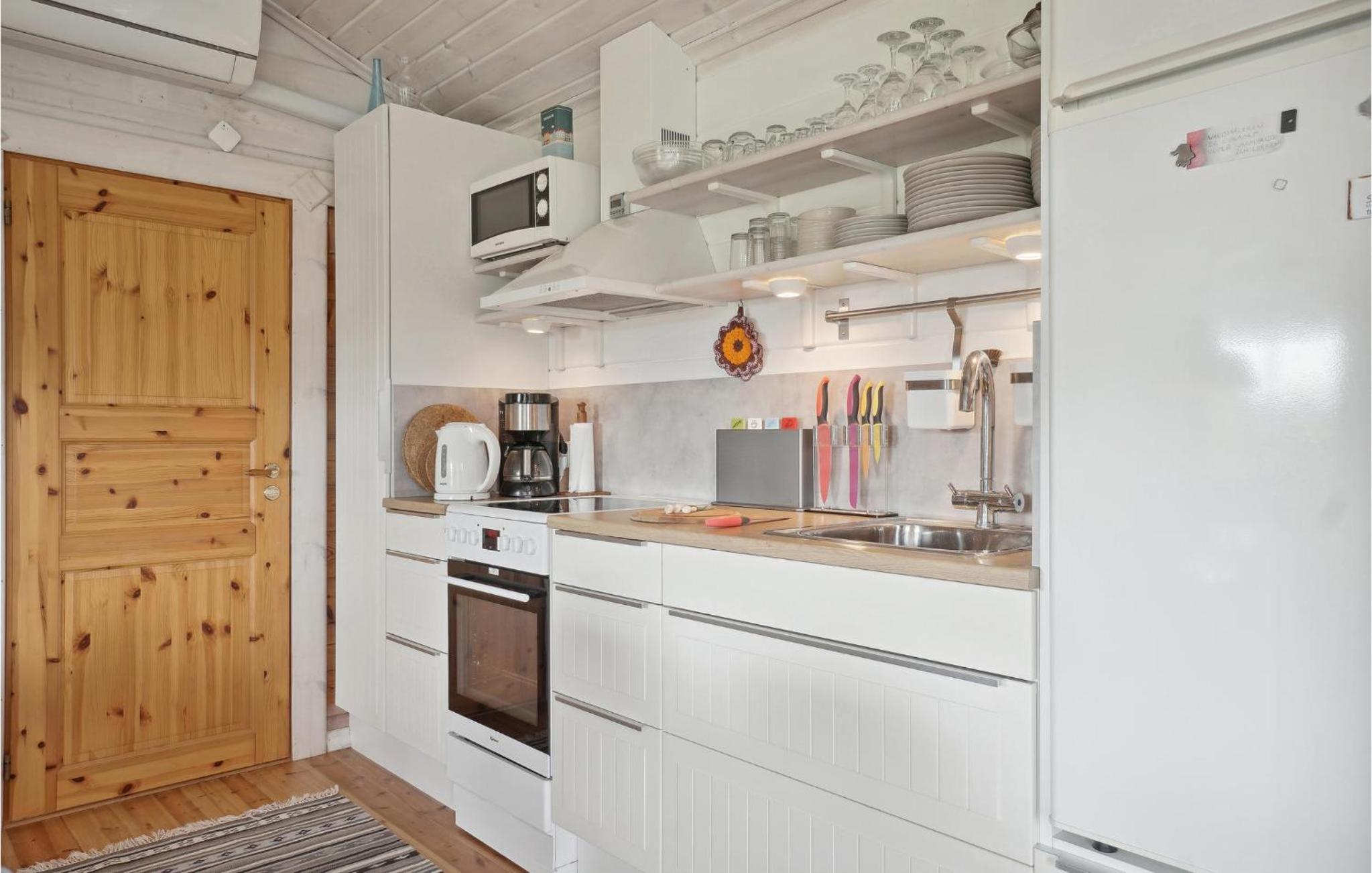 Stunning Home In Roslev With Kitchen