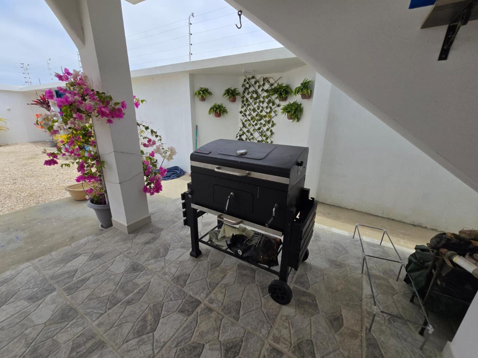 Espectacular Apartamento en Salinas de 3 Dormitorios view 4