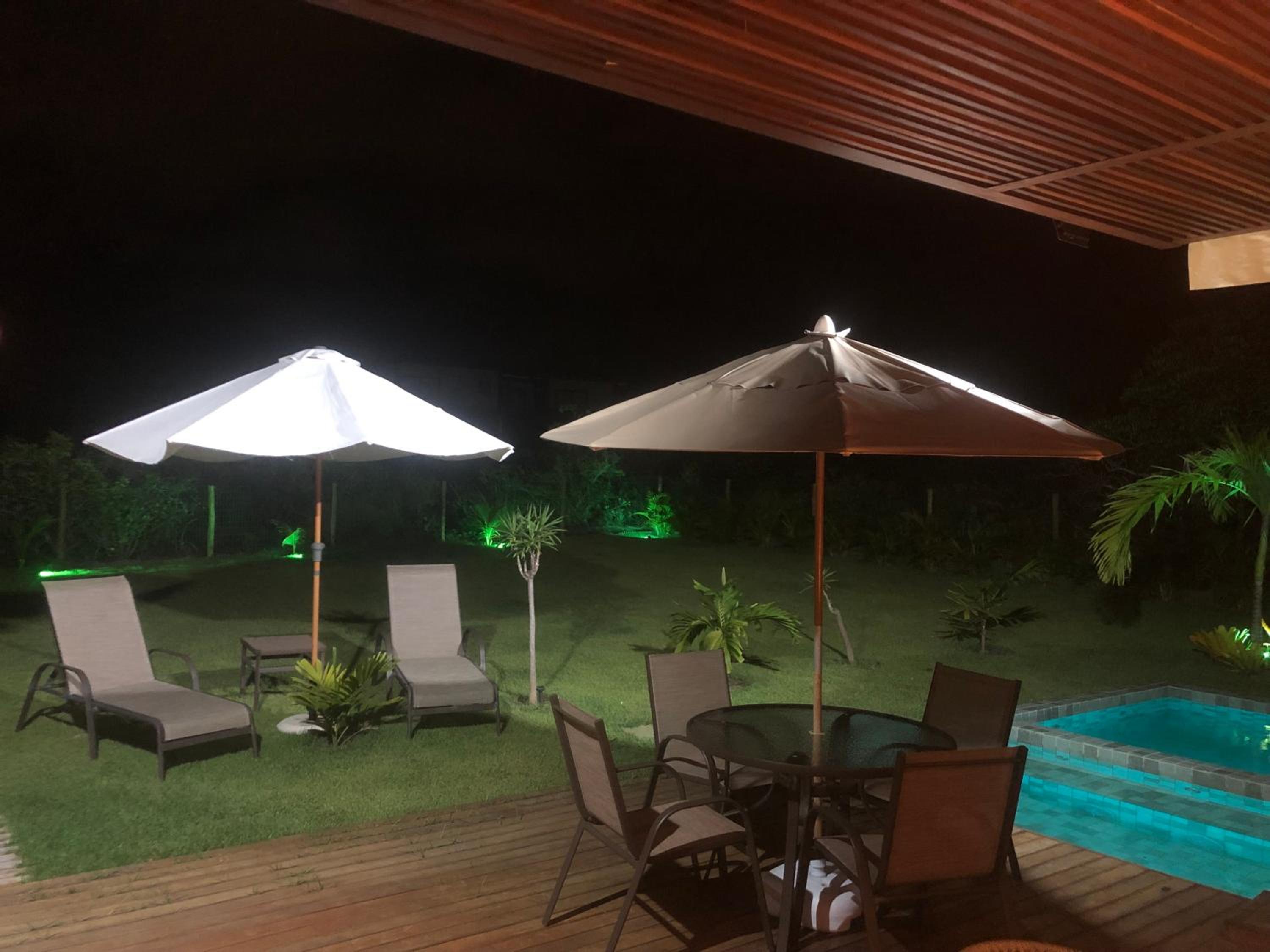 Casa Garden - Praia do Forte - 5 suítes com serviço de diarista incluso