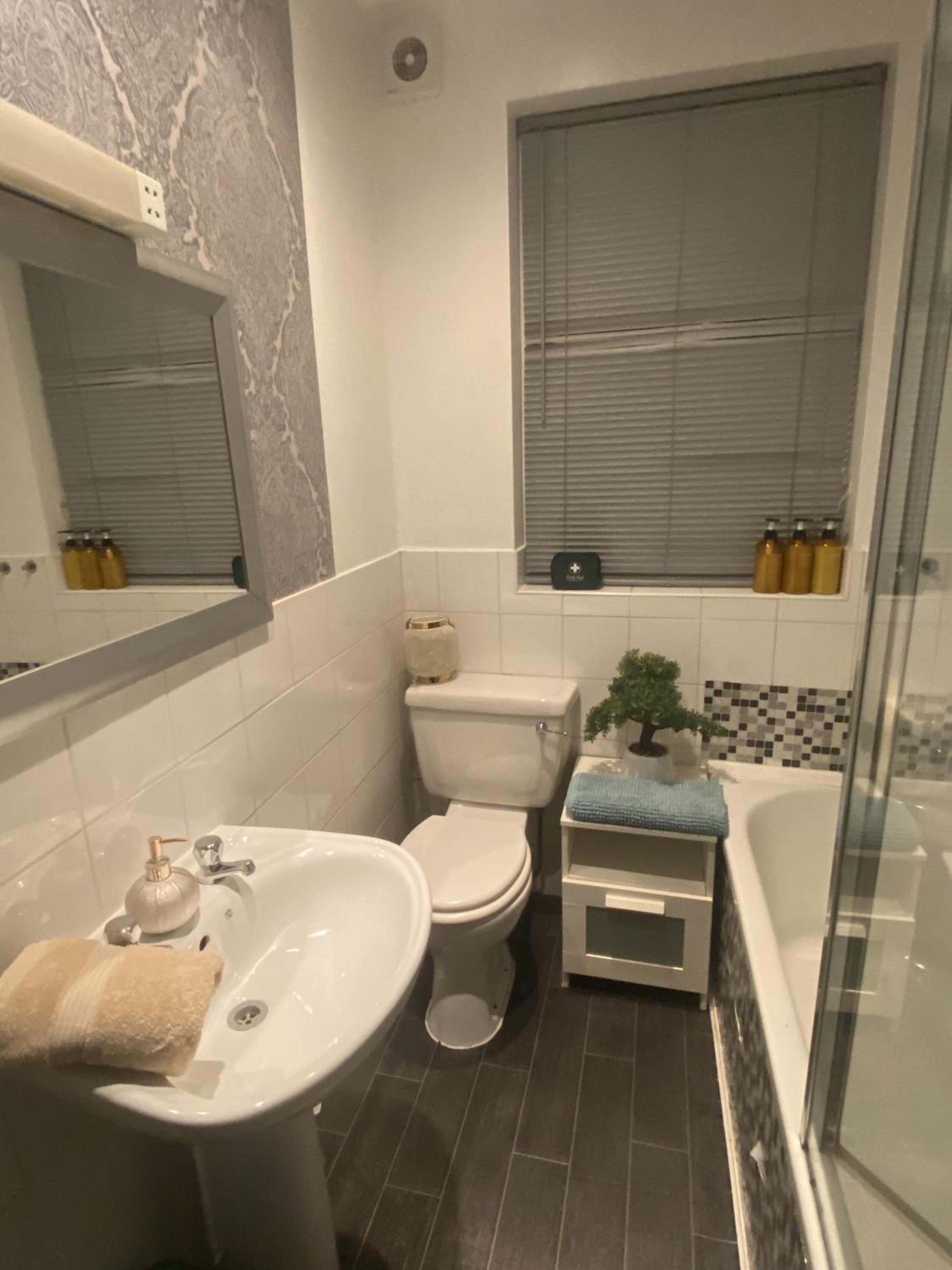 & Cosy Apartment in the heart of Stokes Croft view 4
