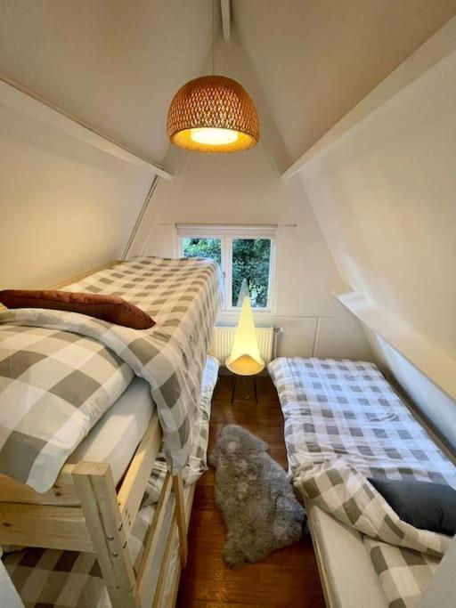 Cozy warm chalet in wooden nature near Maastricht-Gothamette House