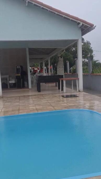 Casa em Itaipuaçu com Ar Piscina Churrasqueira