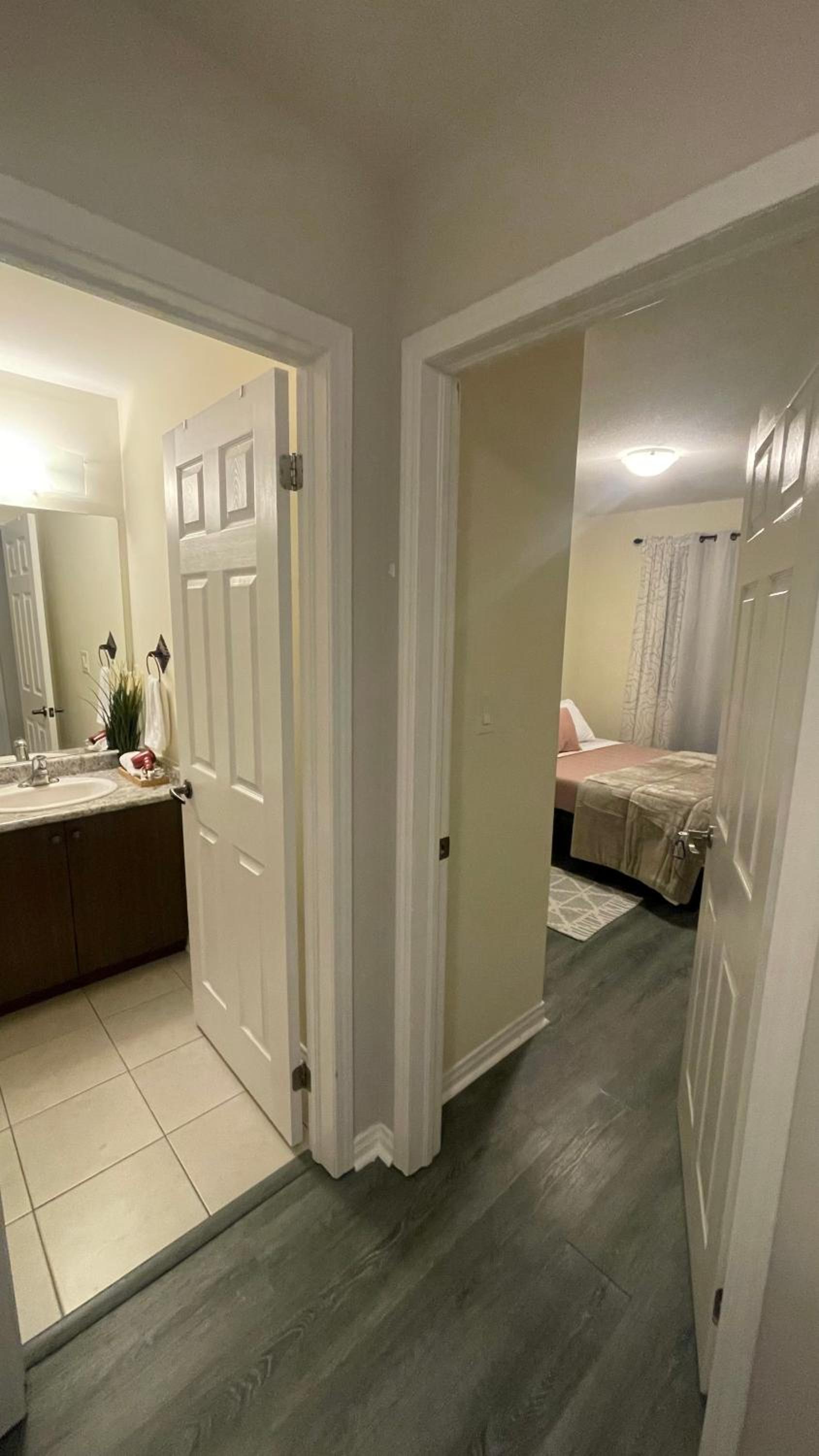Entire Home in Caledonia 1 king Bed 2 Full Bed