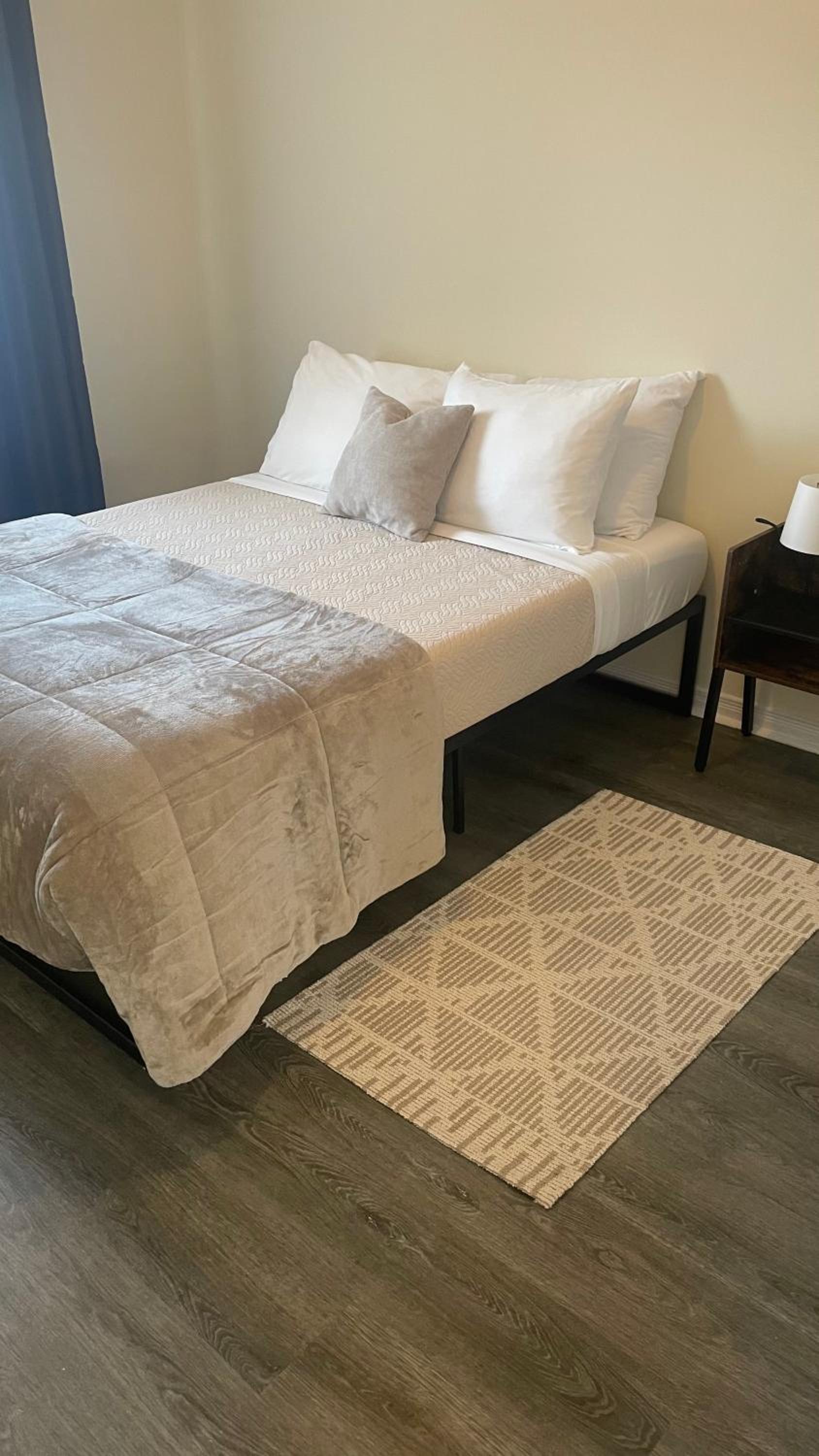 Entire Home in Caledonia 1 king Bed 2 Full Bed