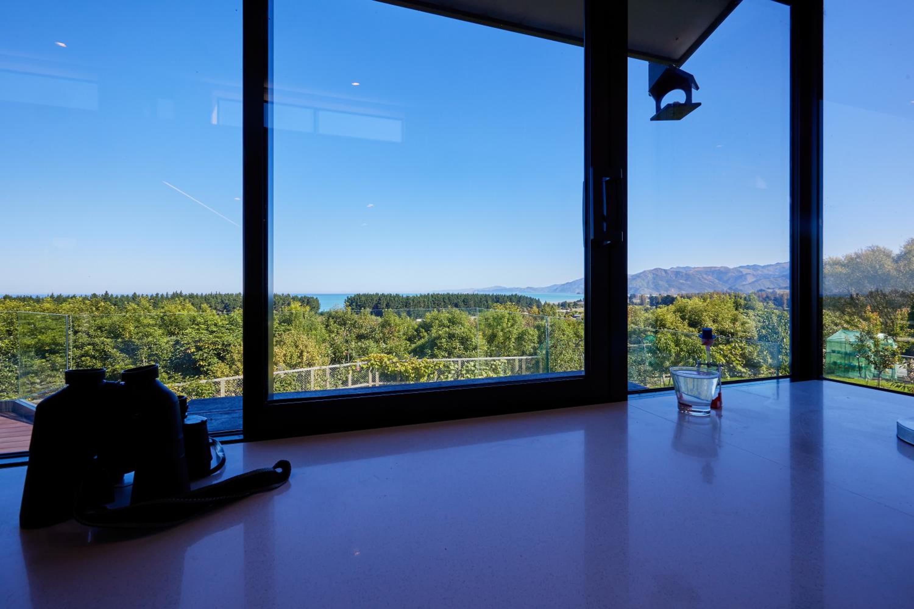 Modern peaceful home with views view 3