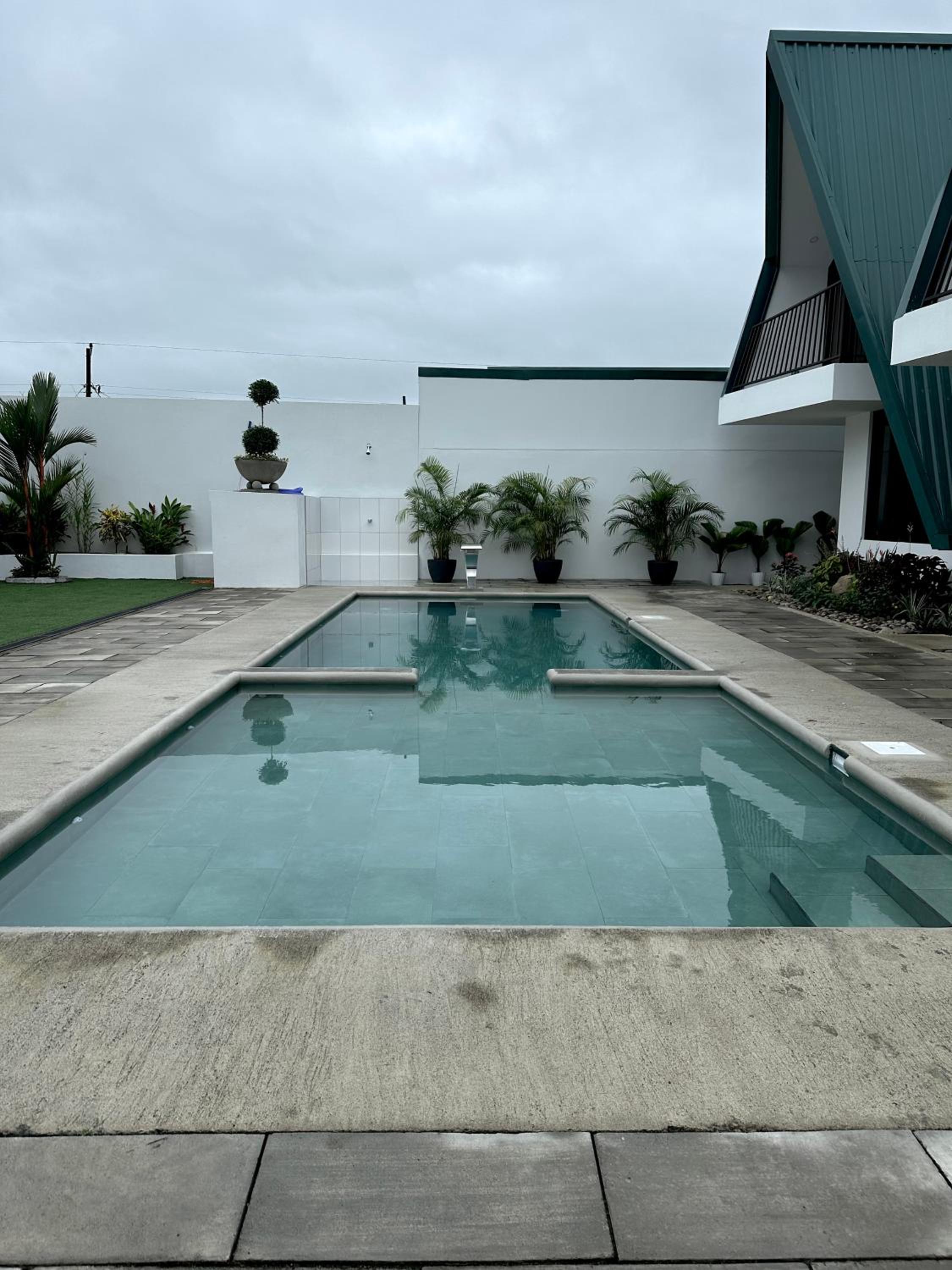 Gival Paradise