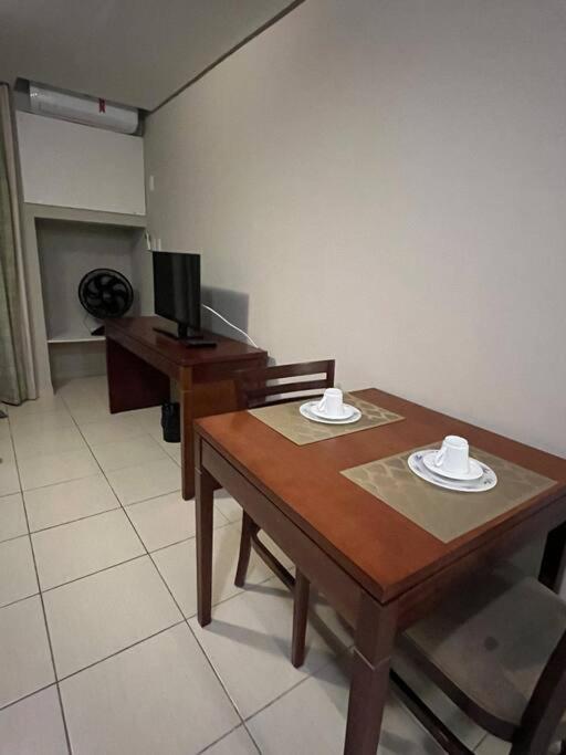 3 - Flat completo próx. ao Salvador Shopping