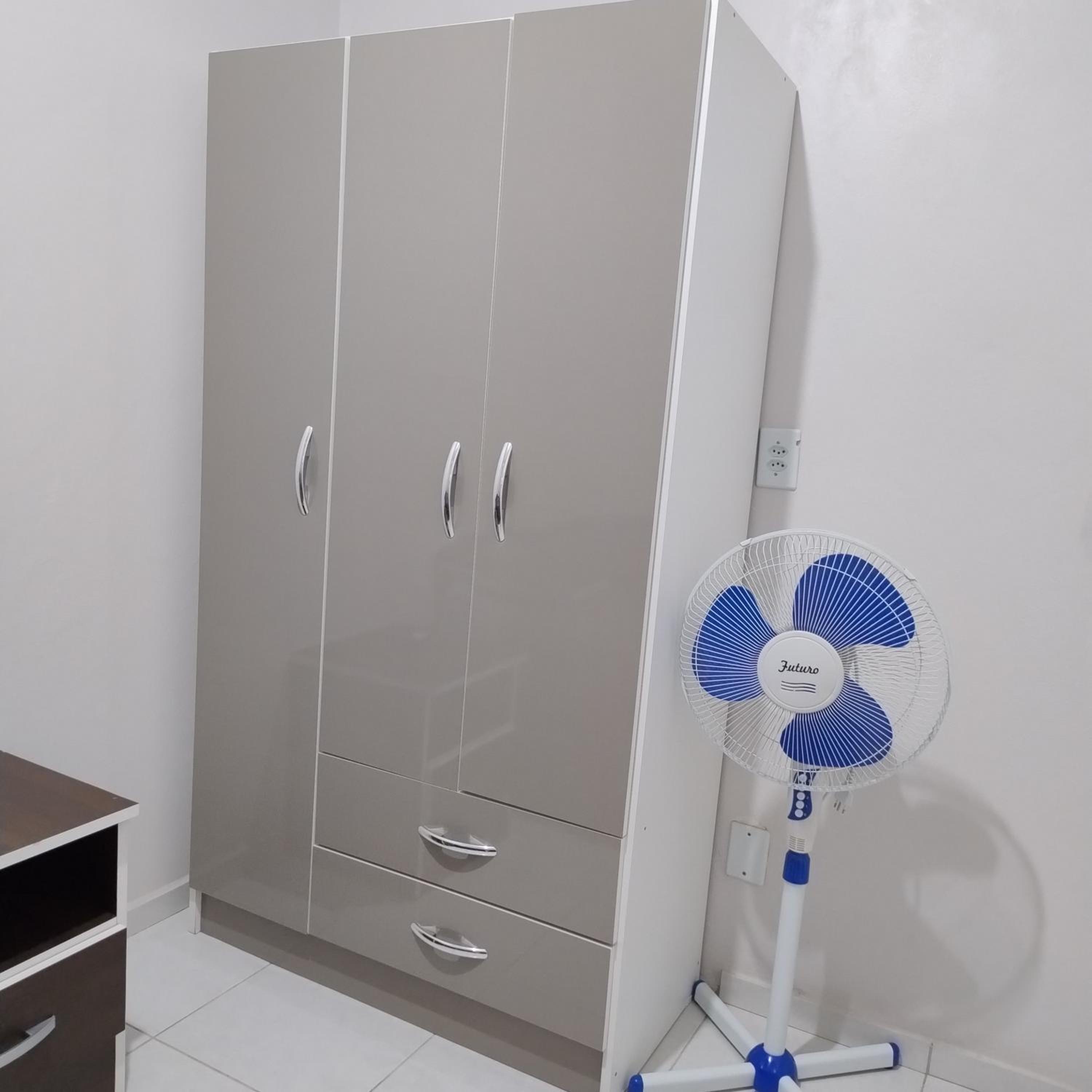 Kitnet bem localizada no bairro Costa e Silva