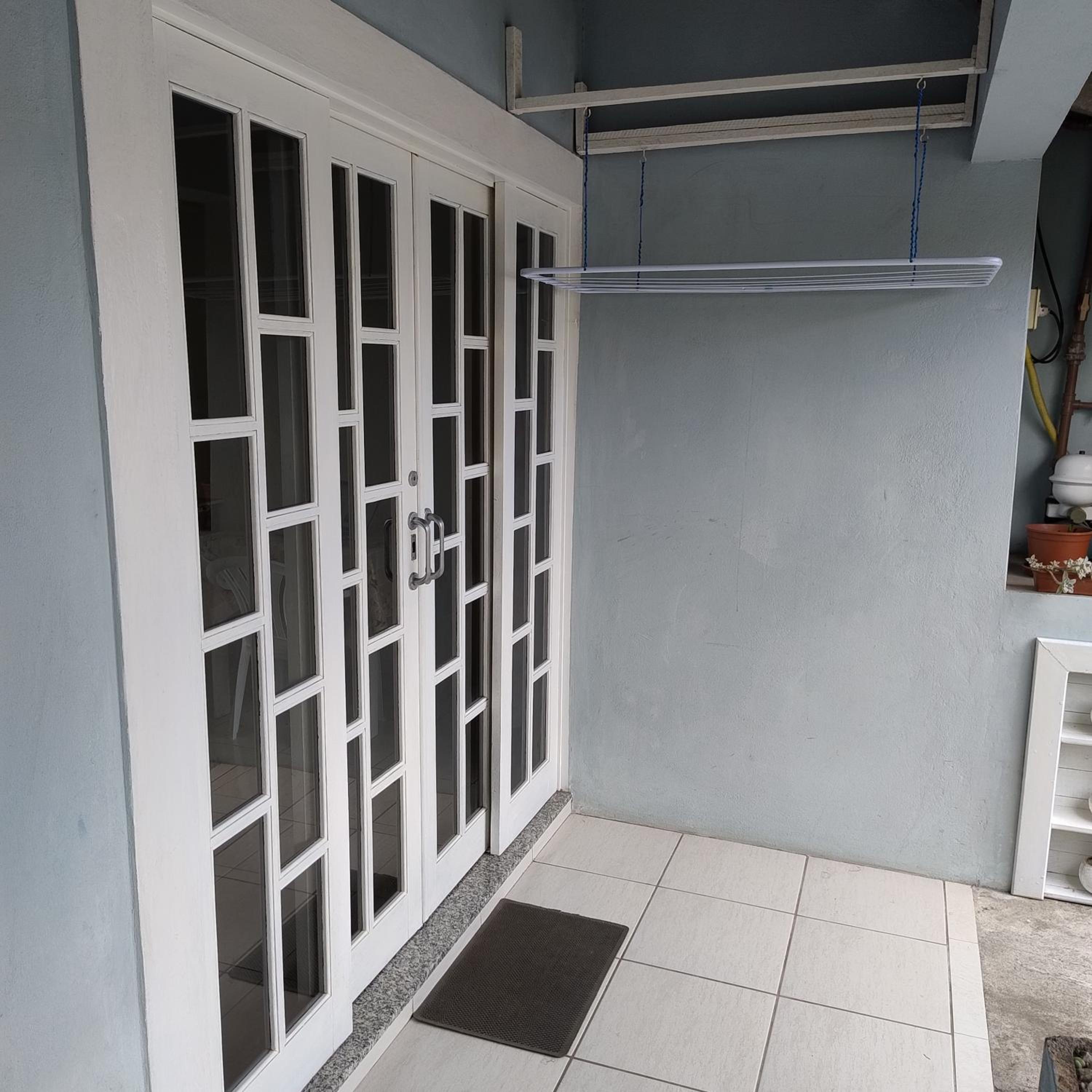 Kitnet bem localizada no bairro Costa e Silva