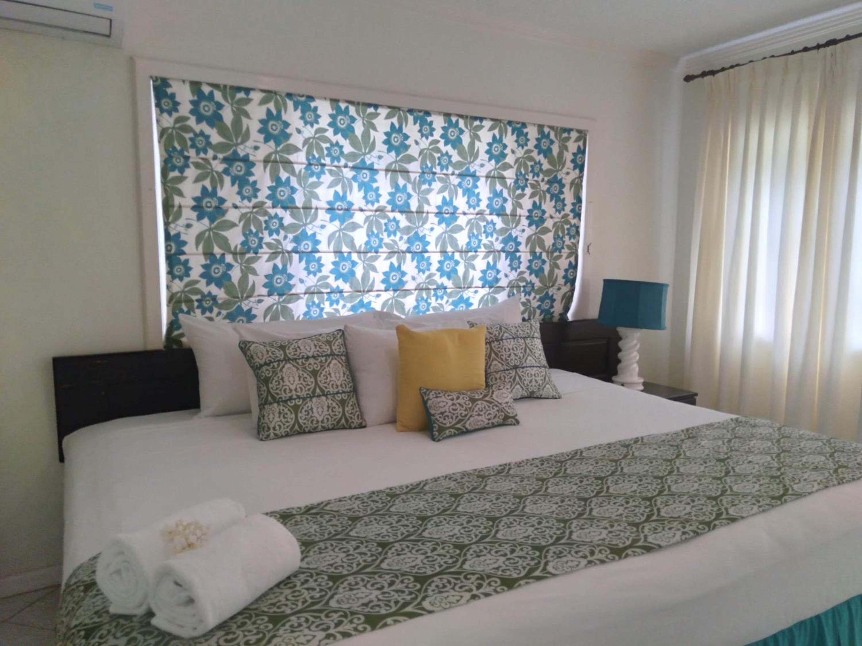 Ridge Condos Ocho Rios view 5
