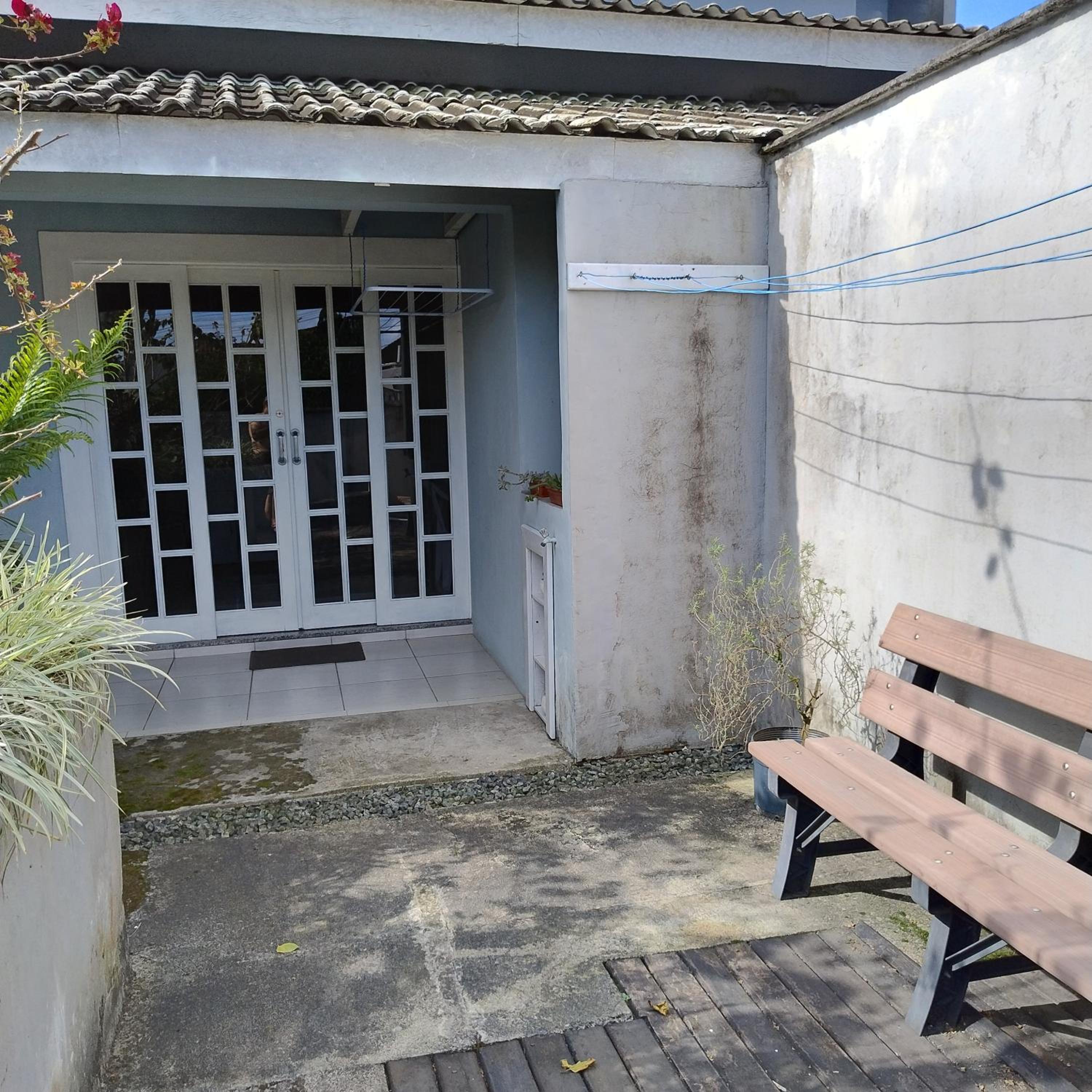 Kitnet bem localizada no bairro Costa e Silva