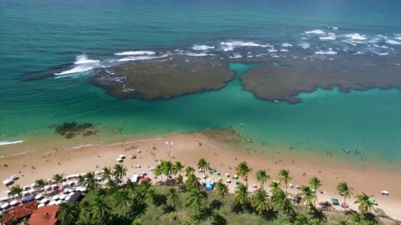 CASA com PISCINA e PRÓXIMA à PRAIA das PISCINAS NATURAIS - TAIPU DE FORA
