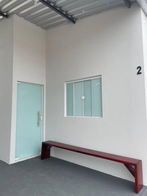Casa completa, ótima localizacao para 4 pessoas