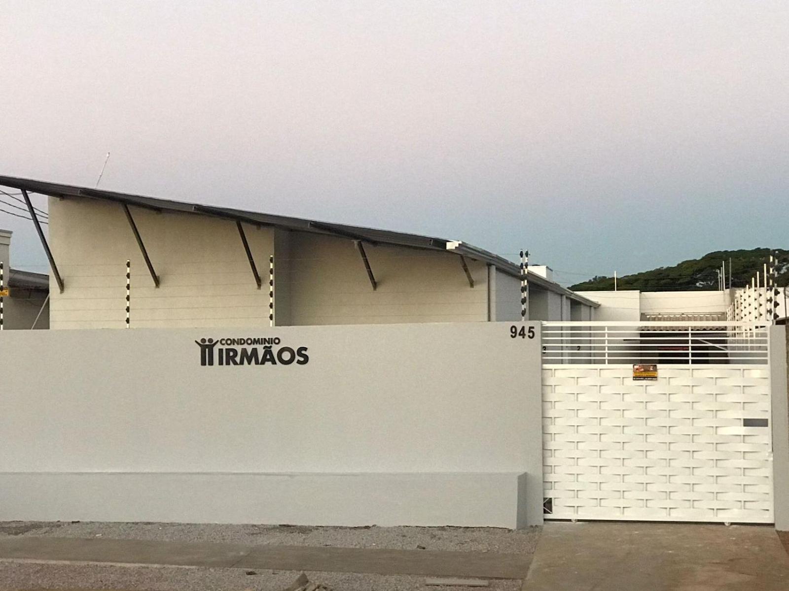 Casa completa, ótima localizacao para 4 pessoas