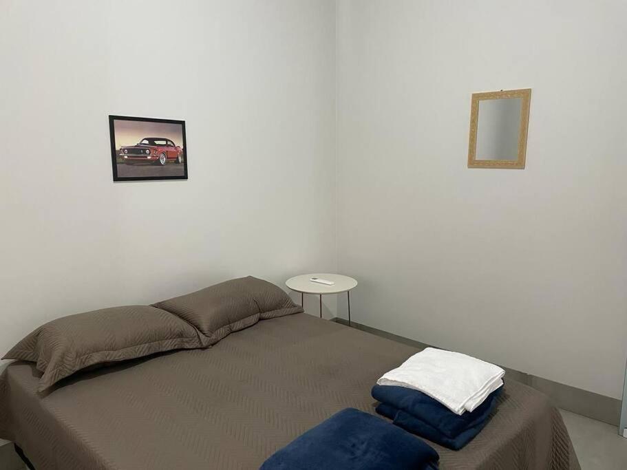 Casa completa, ótima localizacao para 4 pessoas
