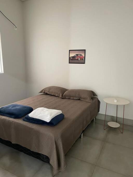 Casa completa, ótima localizacao para 4 pessoas