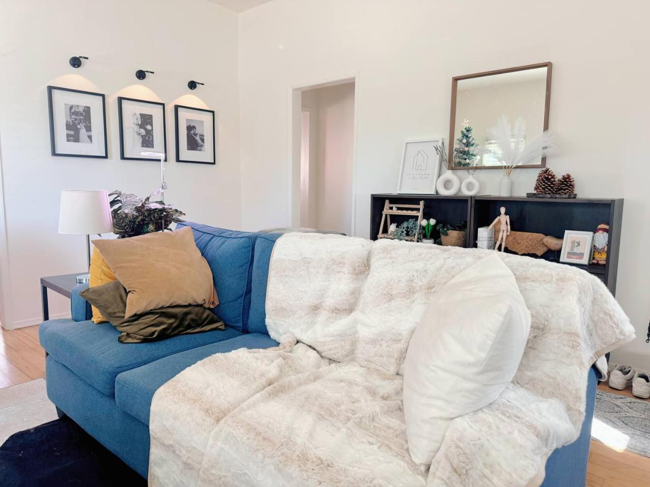 Coastal Comfort Homestay in West Los Angeles