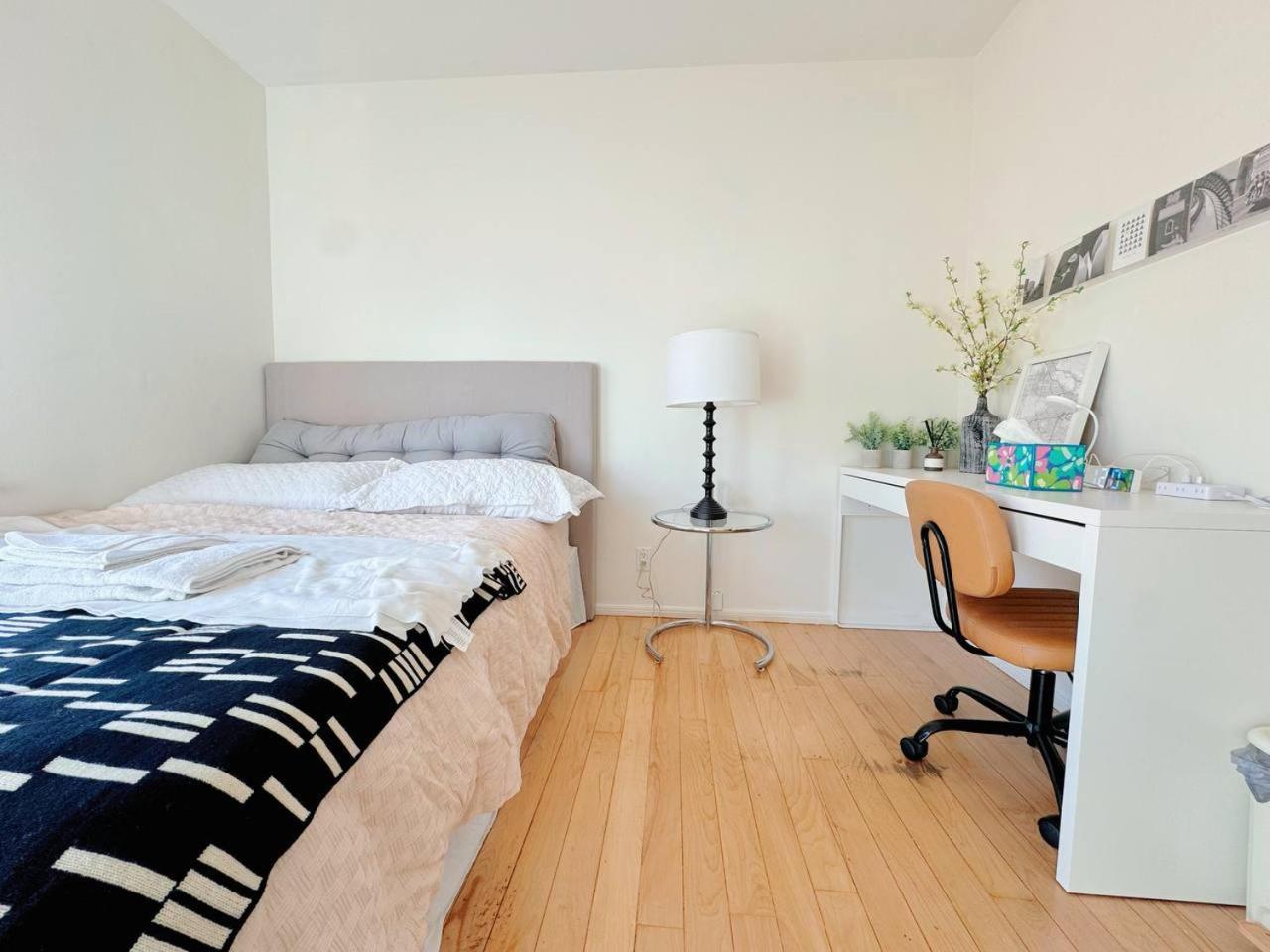 Coastal Comfort Homestay in West Los Angeles